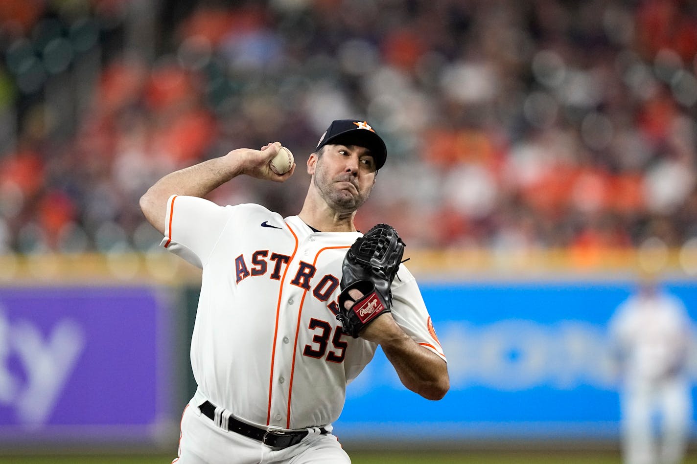 Houston Astros starting pitcher Justin Verlander throws against the Minnesota Twins during the first inning of a baseball game Tuesday, Aug. 23, 2022, in Houston. (AP Photo/David J. Phillip)