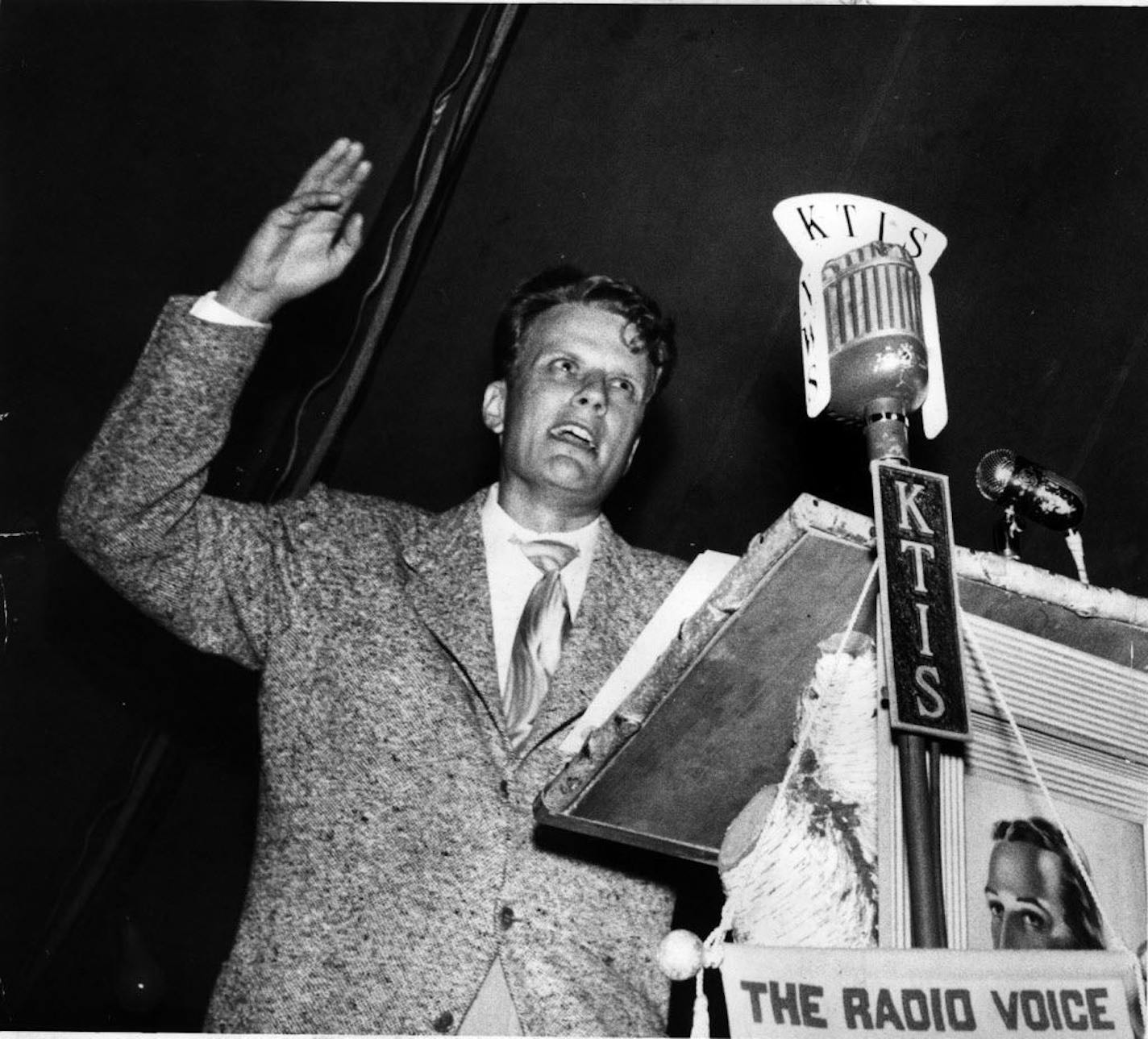 Rev. Billy Graham was instrumental in launching powerhouse radio station KTIS at a time when Christian radio was a rarity.