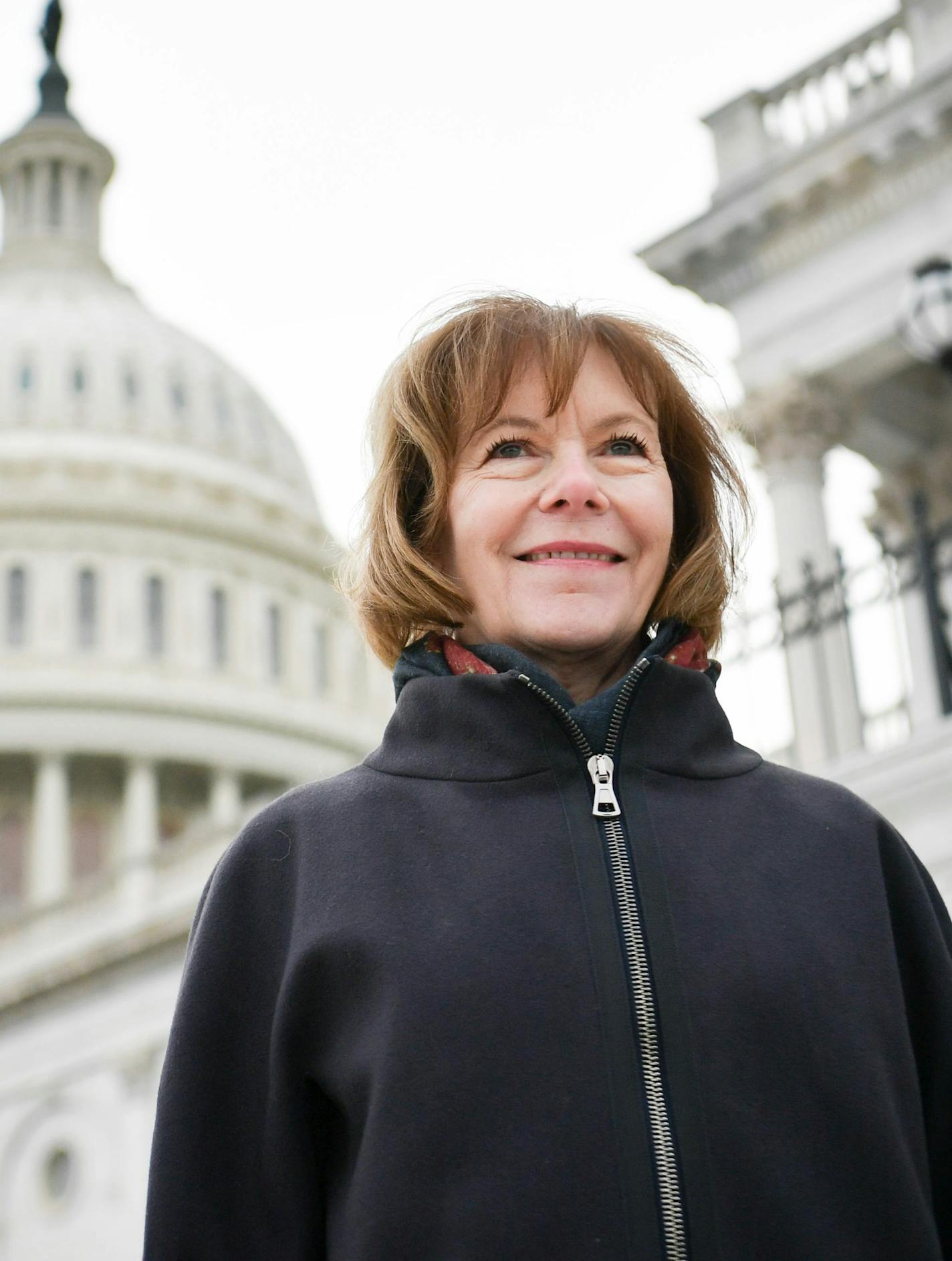 Senator Tina Smith on the day she was sworn in as new Minnesota Senator at the U.S. Capitol. ] GLEN STUBBE &#x2022; glen.stubbe@startribune.com Wednesday, January 3, 2018 Tina Smith is sworn in as Minnesota's junior U.S. senator, replacing Al Franken the day after he resigns. ORG XMIT: MIN1801031643180752