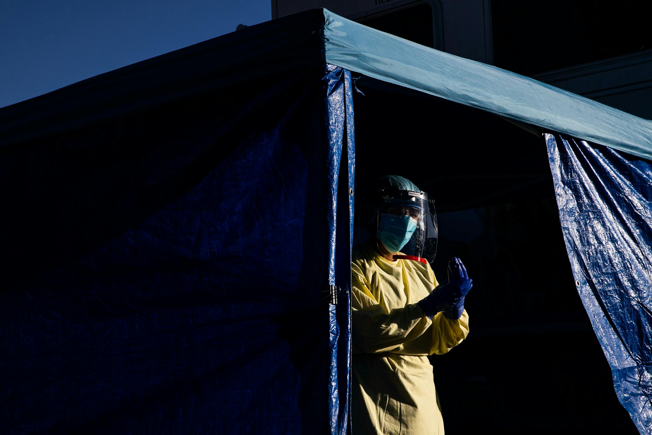 SACRAMENTO, CALIF. — BC-OPINION-KHAMSI-COVID-UNUSUAL-CASES-ART-NYTSF — Why the Most Unusual Covid Cases Matter (Max Whittaker for The New York Times) — ONLY FOR USE WITH ARTICLE SLUGGED — BC-OPINION-KHAMSI-COVID-UNUSUAL-CASES-ART-NYTSF — OTHER USE PROHIBITED.