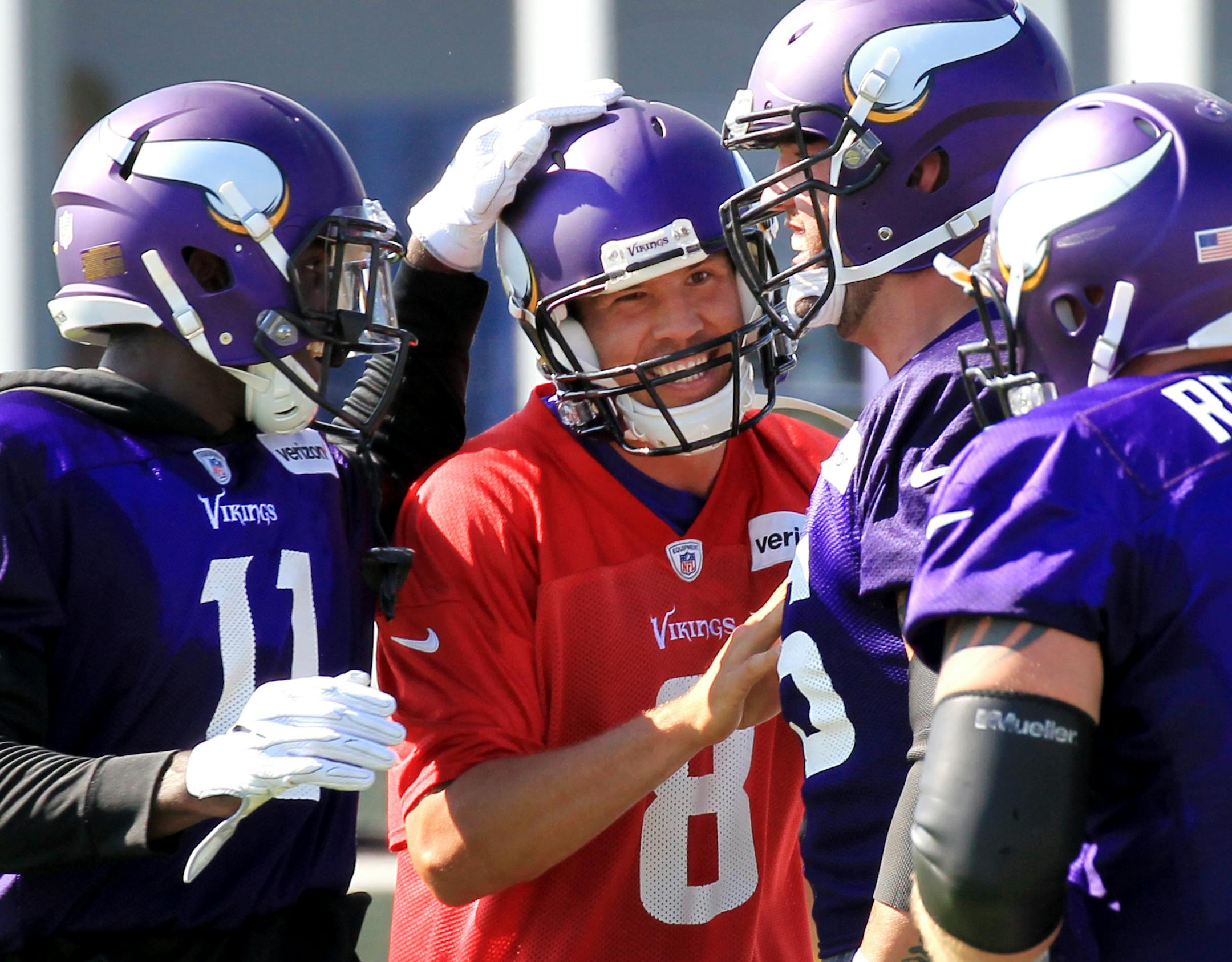 Vikings quarterback Sam Bradford (8) and wide receiver Laquon Treadwell (11) are still trying to get on the same page, especially on deep passing routes.