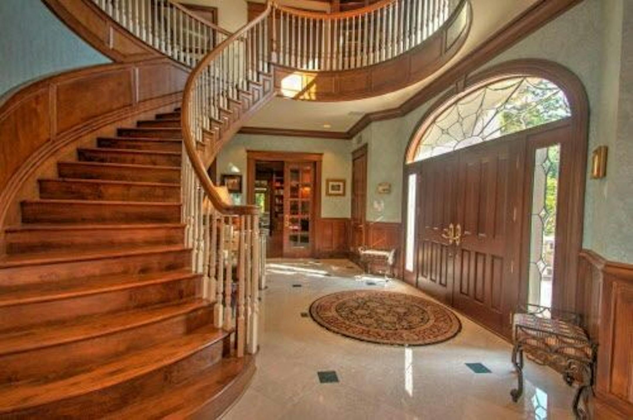 The grand front entry and staircase.