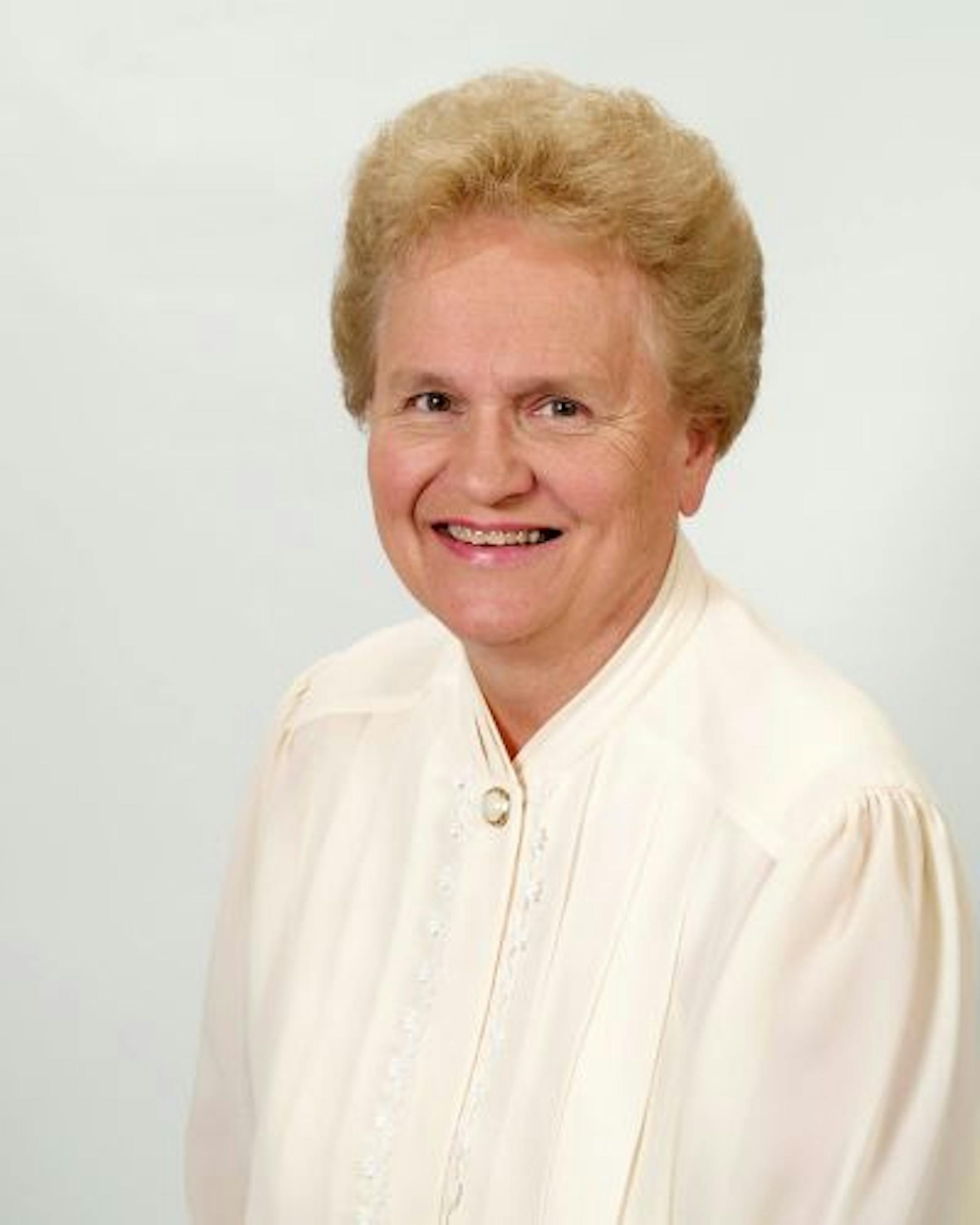 Carole Holt of Mendota Heights.