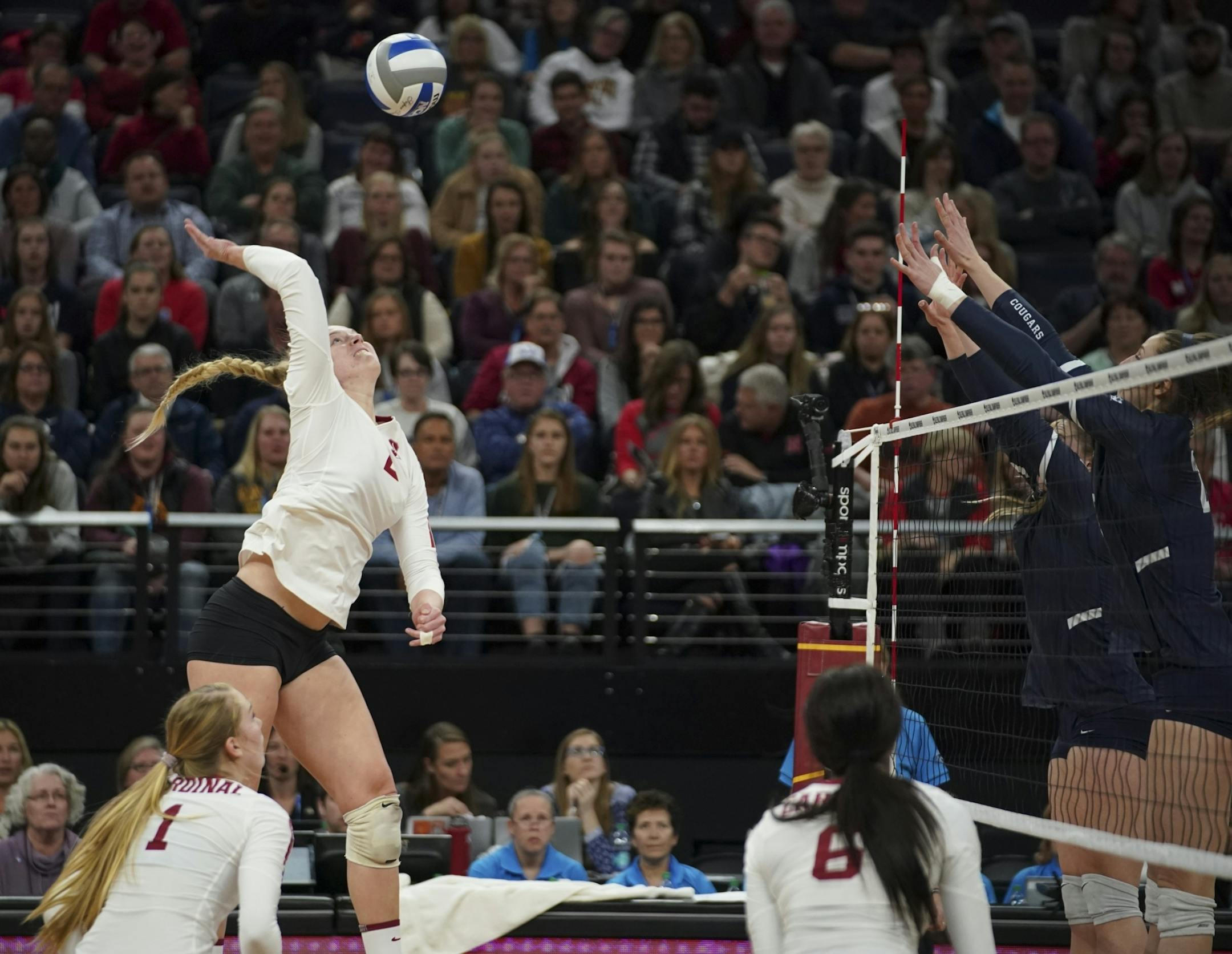 Stanford's Kathryn Plummer got set up to spike the ball in the third seta against BYU.