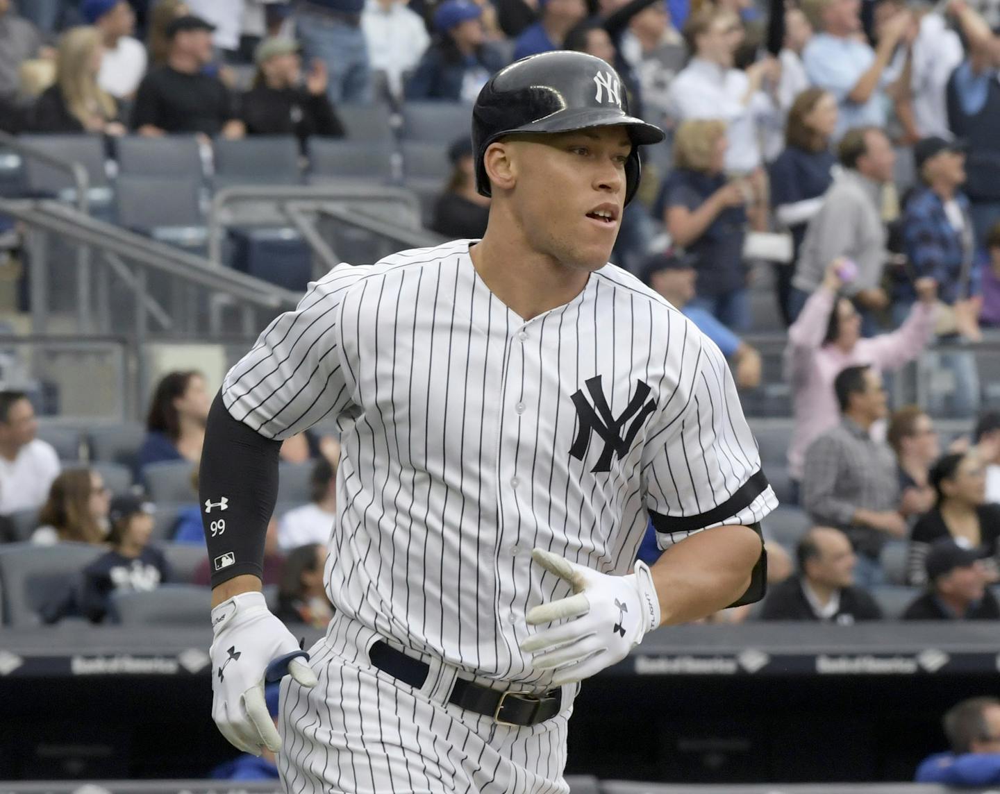 New York Yankees' Aaron Judge rounds the bases with a home run during the fourth inning of a baseball game against the Toronto Blue Jays, Saturday, Sept.30, 2017, at Yankee Stadium in New York. (AP Photo/Bill Kostroun)