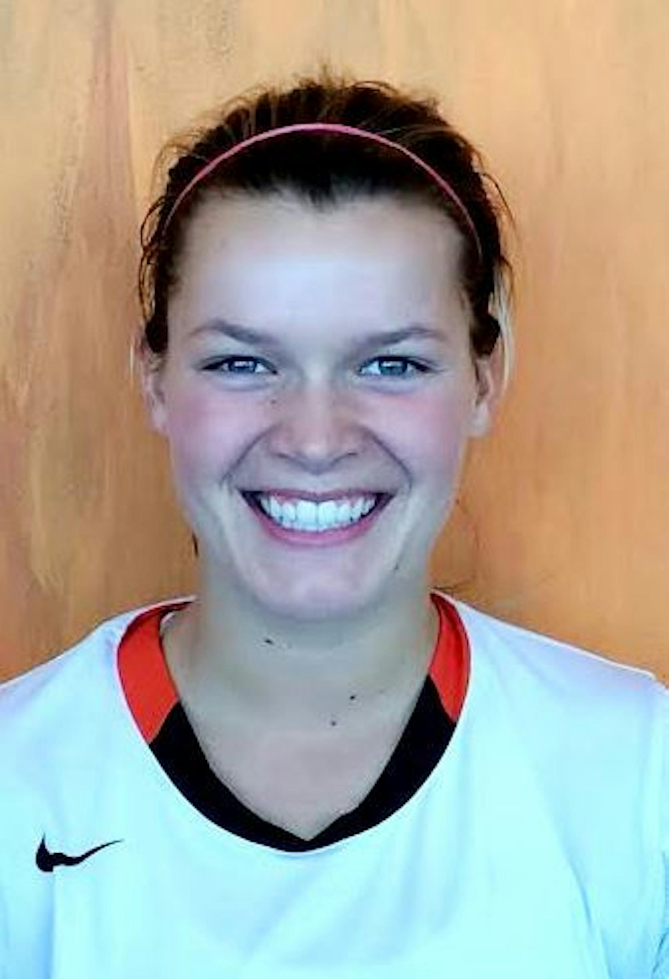 Tori Hanson, Delano volleyball, sr., 2016-17