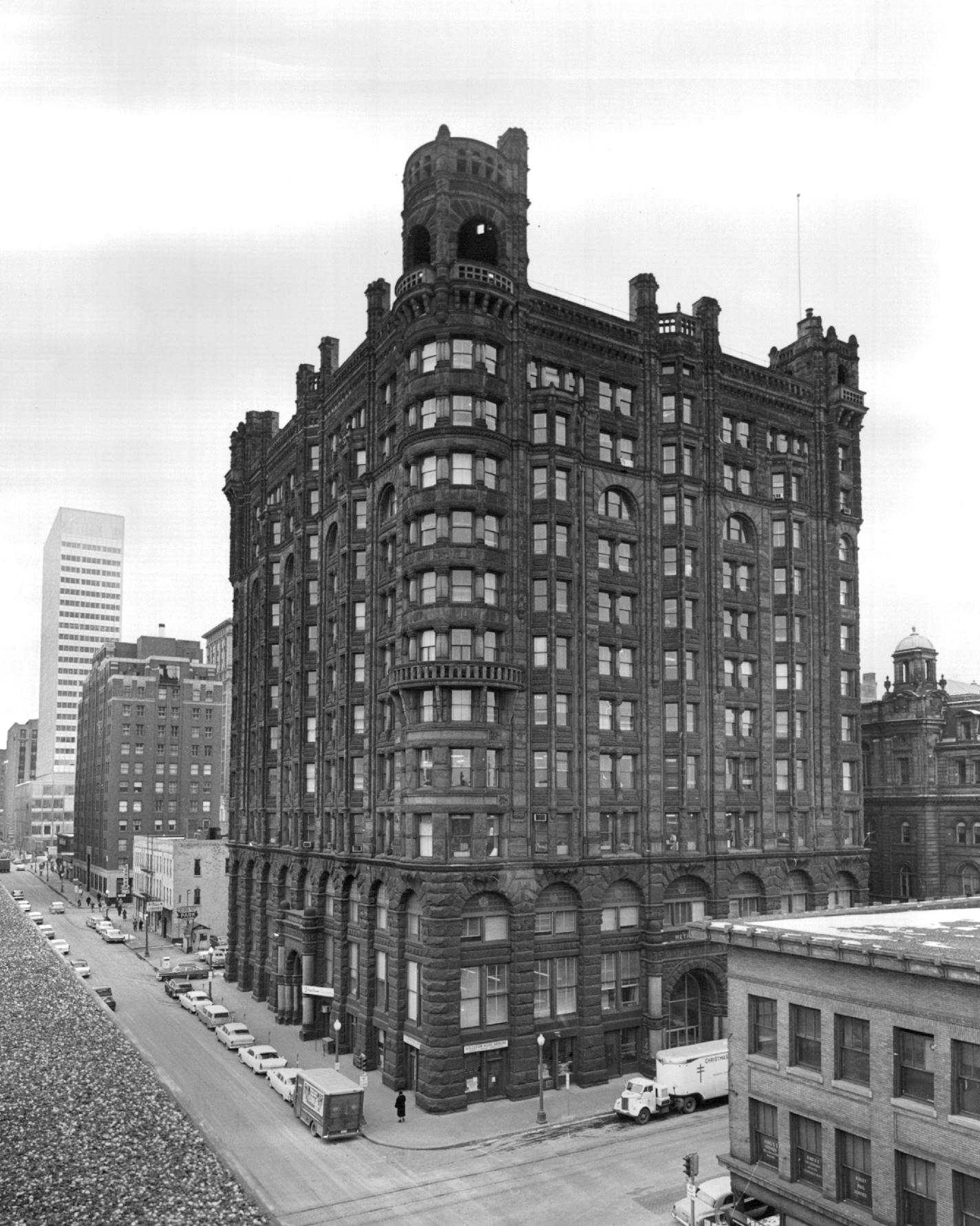 February 1960 The Metropolitan Building. Third street and second ave. South. Dwight Miller, Minneapolis Star Tribune