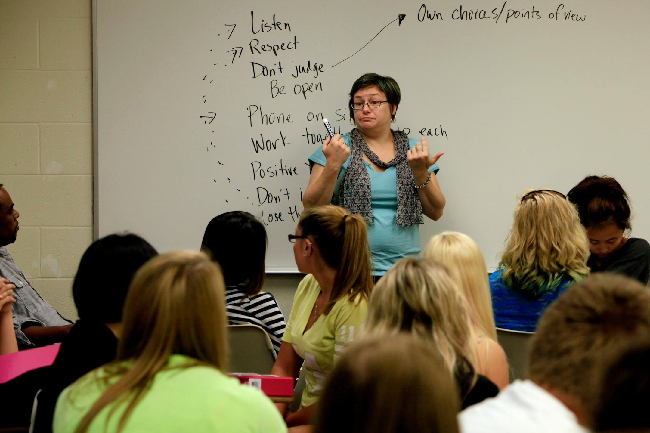 Cathy Crea teaches the "New Student Seminar" at Century College. On their first day, students are already talking about completion.