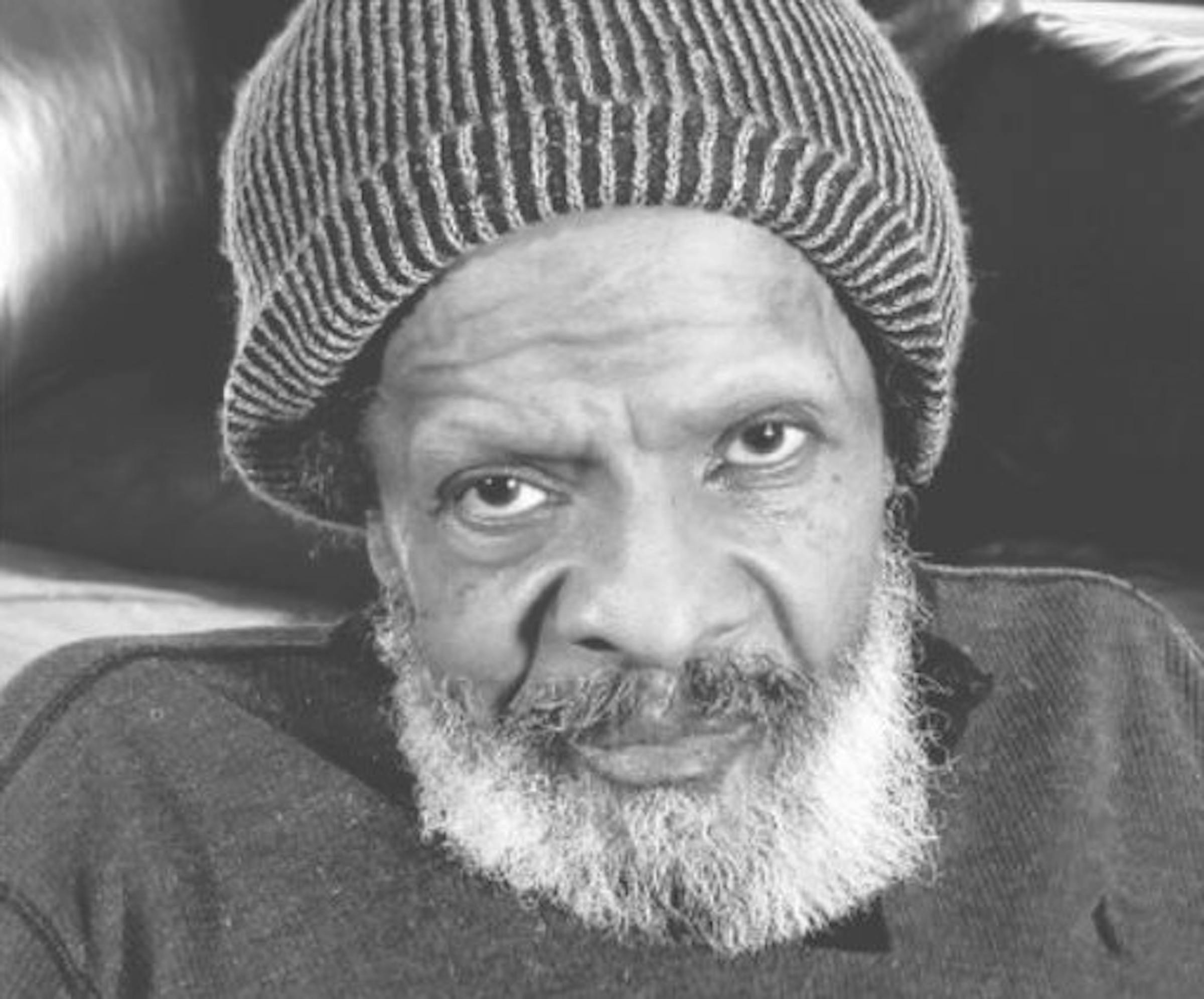 Sly Stone does not come across as 'Everyday People' in his frustrating  autobiography