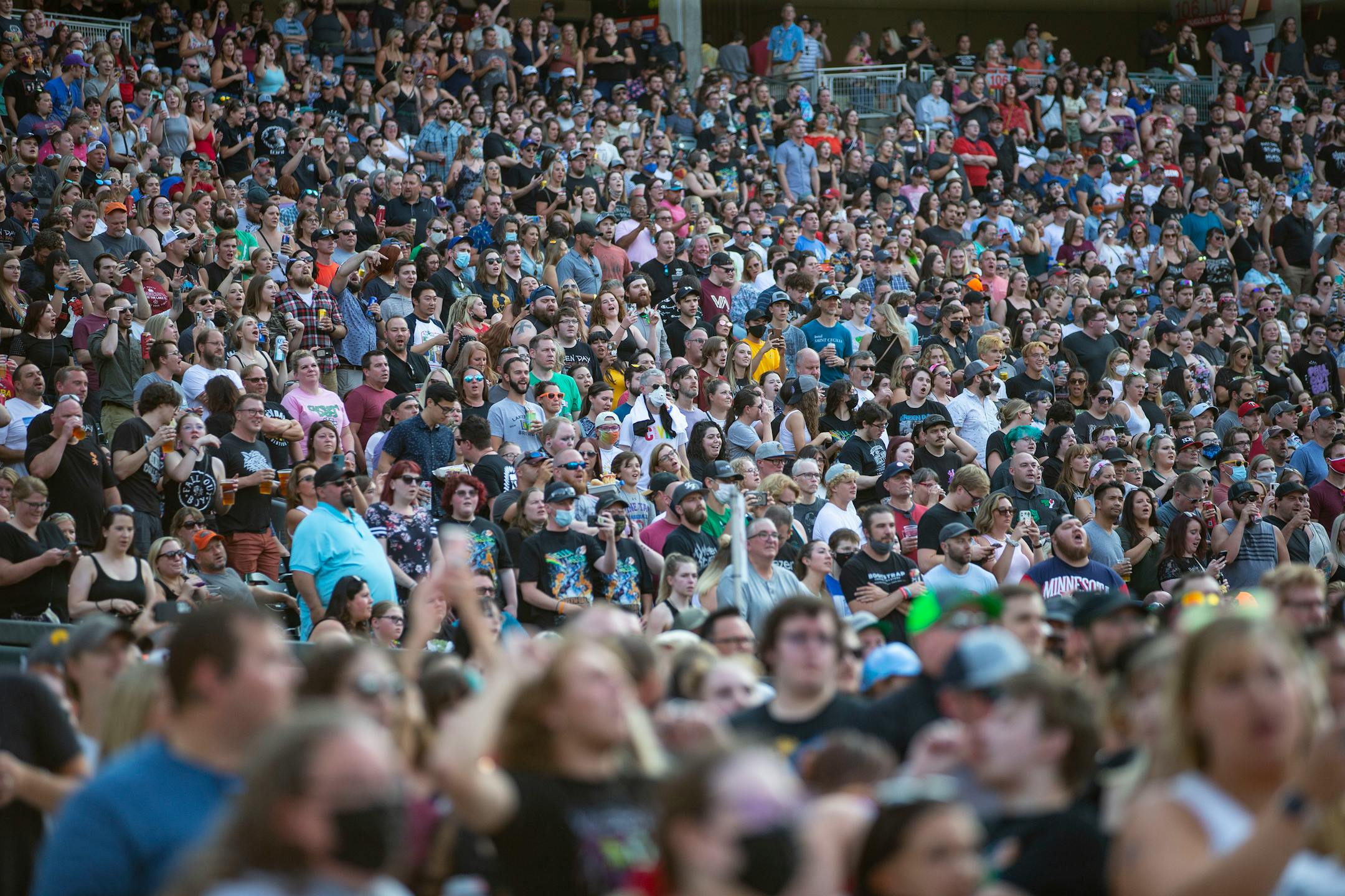 Thousands of fans packed Target Field for the Hella Mega Tour featuring Weezer, Fall Out Boy and Green Day on Monday evening.