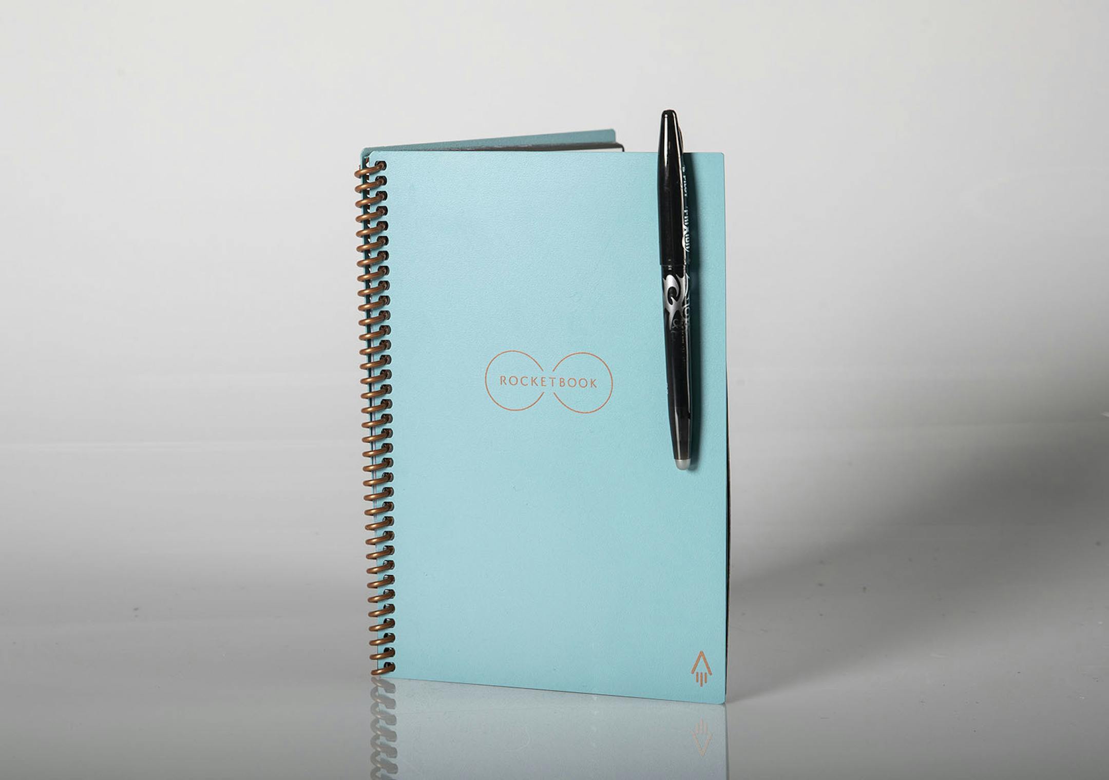 ALEX KORMANN • alex.kormann@startribune.com
A Rocket e-notebook might convince you to leave paper journals behind.
