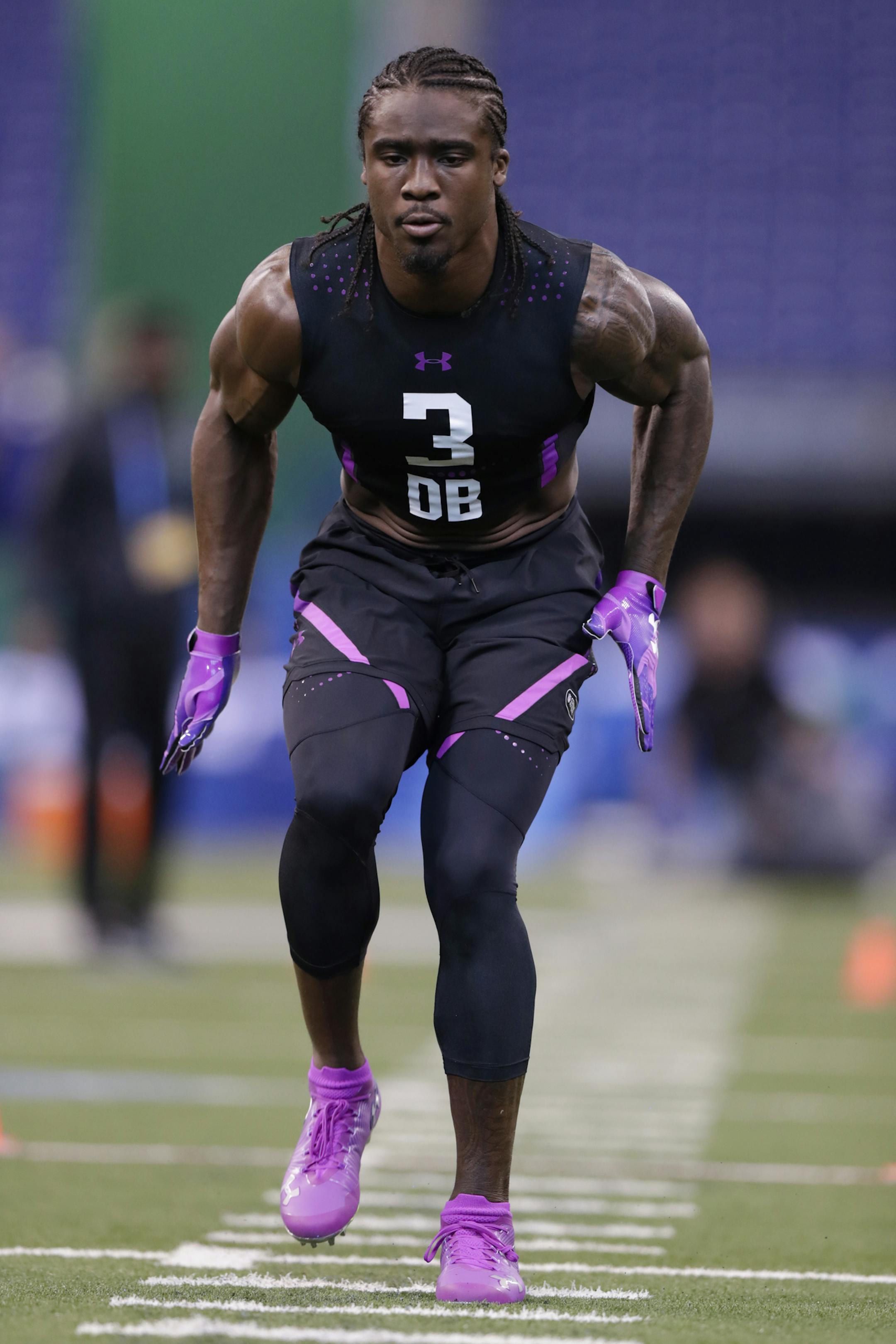 Alabama defensive back Tony Brown runs a drill at the NFL football scouting combine in Indianapolis, Monday, March 5, 2018. (AP Photo/Michael Conroy) ORG XMIT: INMC10