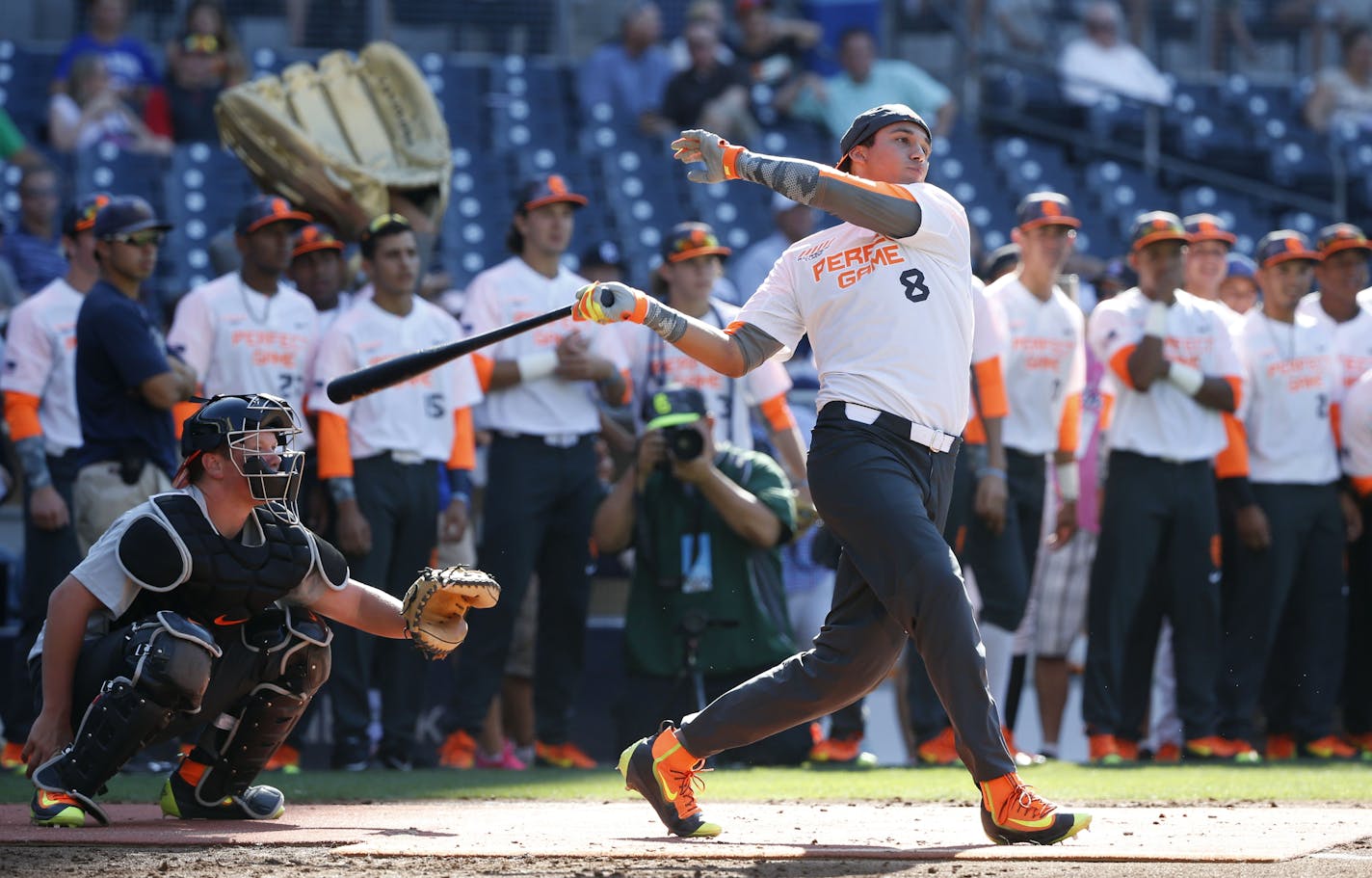 Alex Kirilloff. from New Kensington, Pa., during the home run derby at Perfect Game All-American Classic high school baseball game Sunday, Aug. 16, 2015, in San Diego. (AP Photo/Lenny Ignelzi)