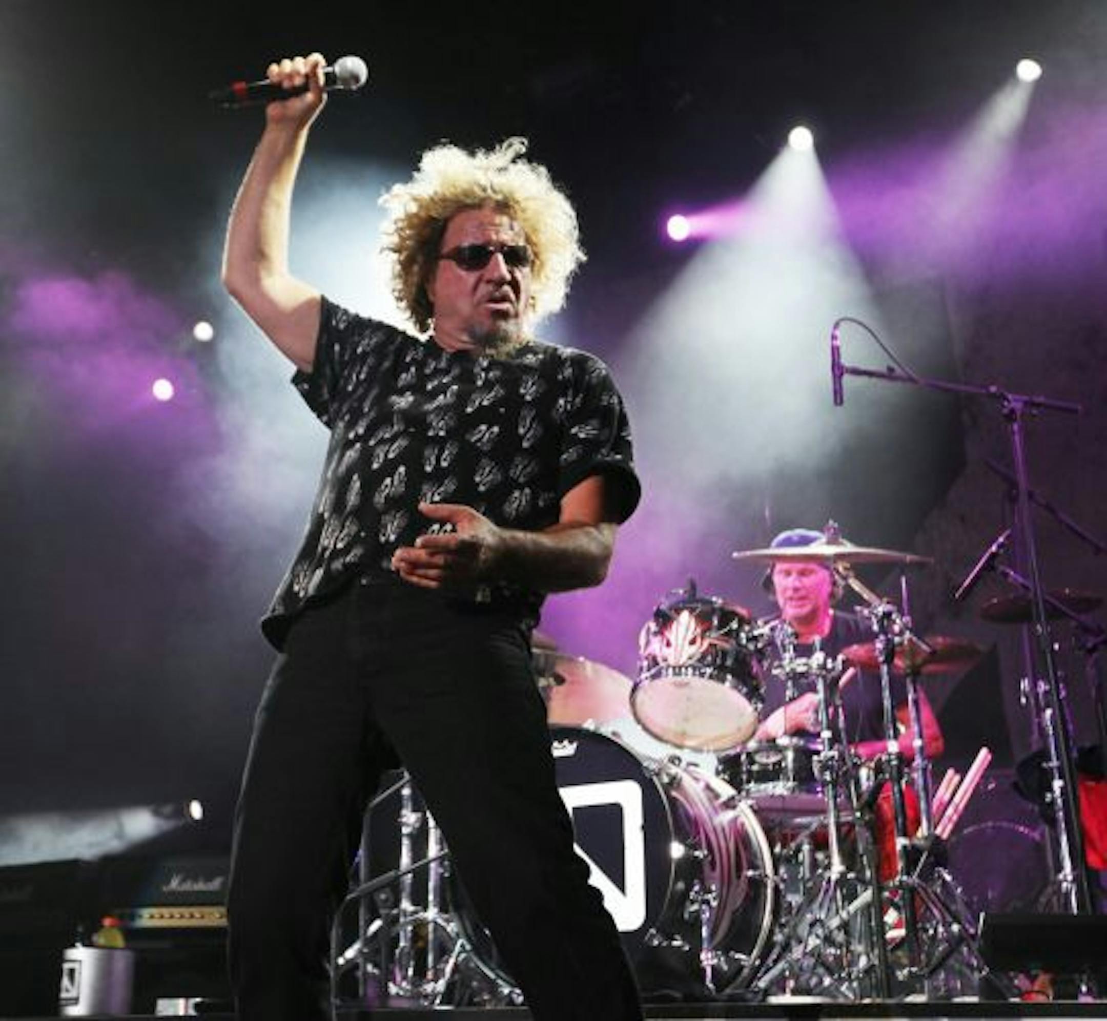Richard Tsong-Taatarii/rtsong-taatarii@startribune.comMaplewood, MN;8/10/09:left to right, At the Myth Nightclub, rock group Chickenfoot features singer Sammy Hagar of Van Halen and drummer Chad Smith of Red Hot Chili Peppers.