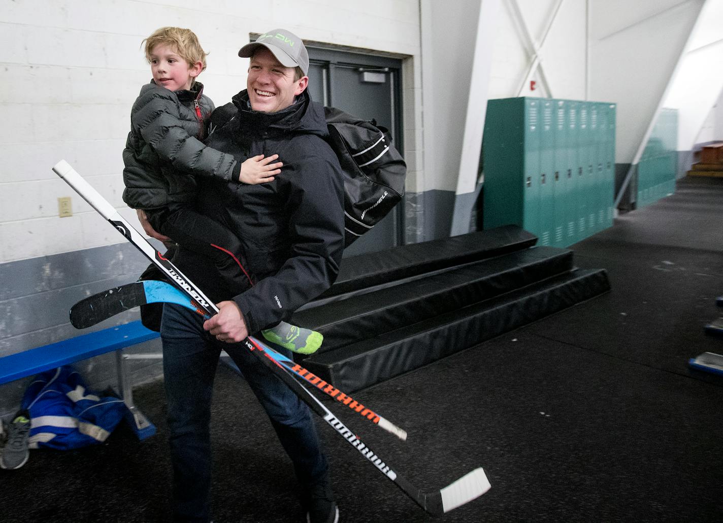 Ryan Suter carried his son (and steady companion), Brooks, 6, after the boy&#x2019;s practice at Minnesota Made Hockey in Edina. ] CARLOS GONZALEZ � cgonzalez@startribune.com - January 25, 2017, Edina, MN, Minnesota Wild All-Star defenseman Ryan Suter.