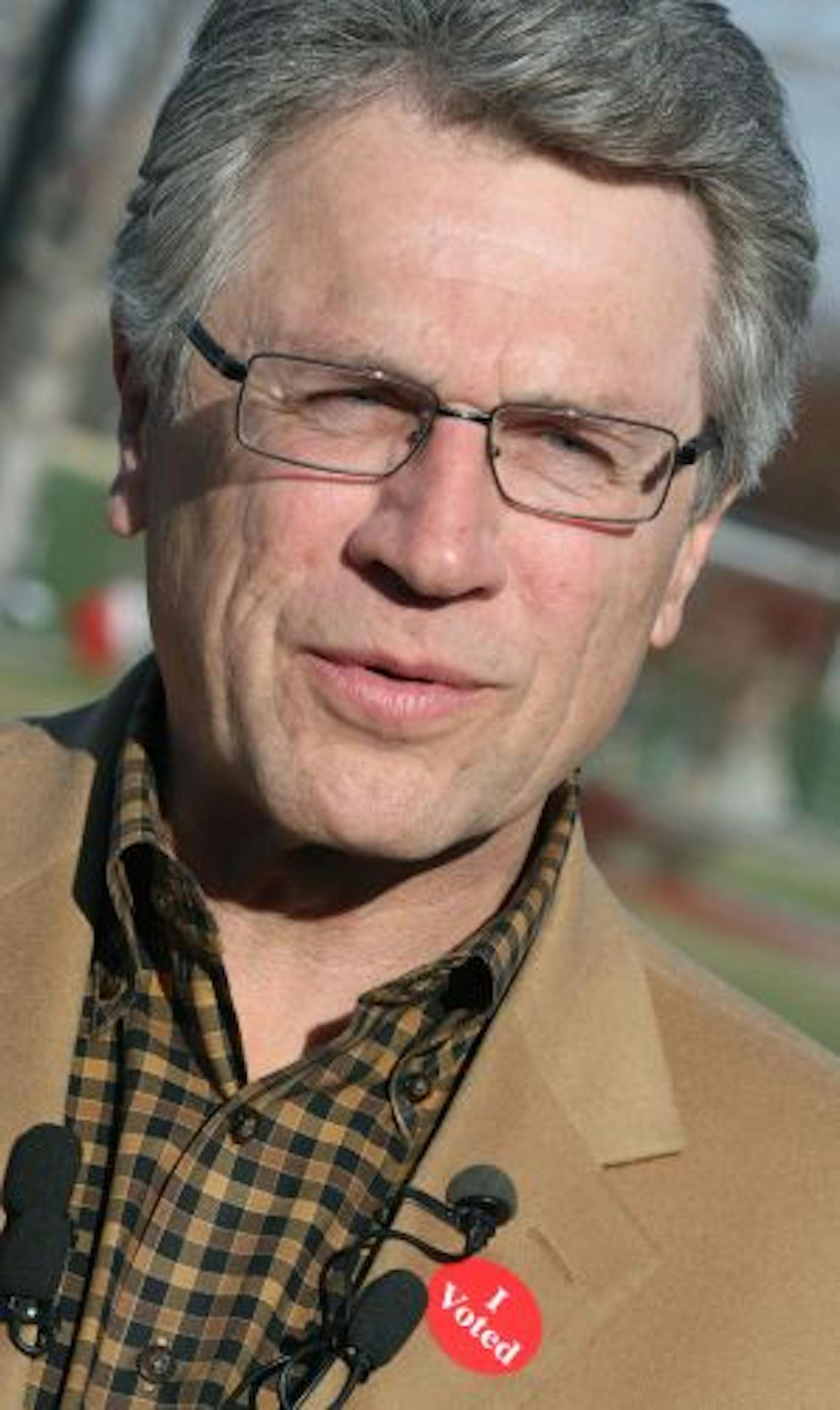 Minnesota Independence gubernatorial candidate Tom Horner talks members of the media after voting during Election Day, Tuesday, Nov. 2, 2010, in Edina, Minn.