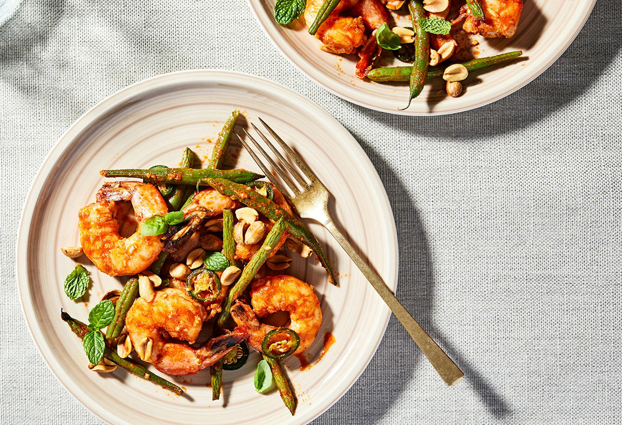 Thai Seasoned Roasted Shrimp with Green Beans, Chile, Peanuts and Herbs. MUST CREDIT: Photo by Stacy Zarin Goldberg for The Washington Post.