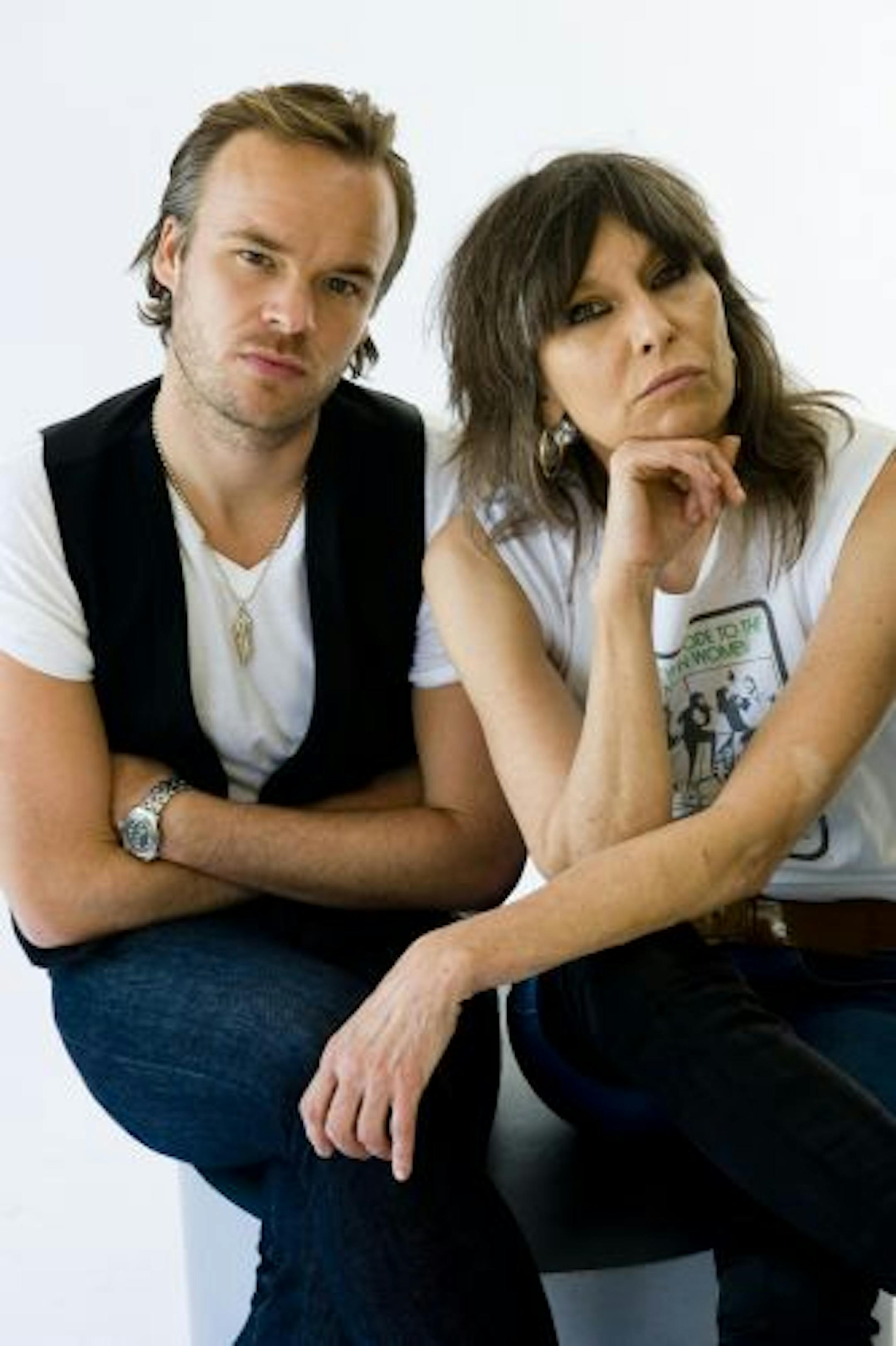 JP Jones and Chrissie Hynde, partners in song.