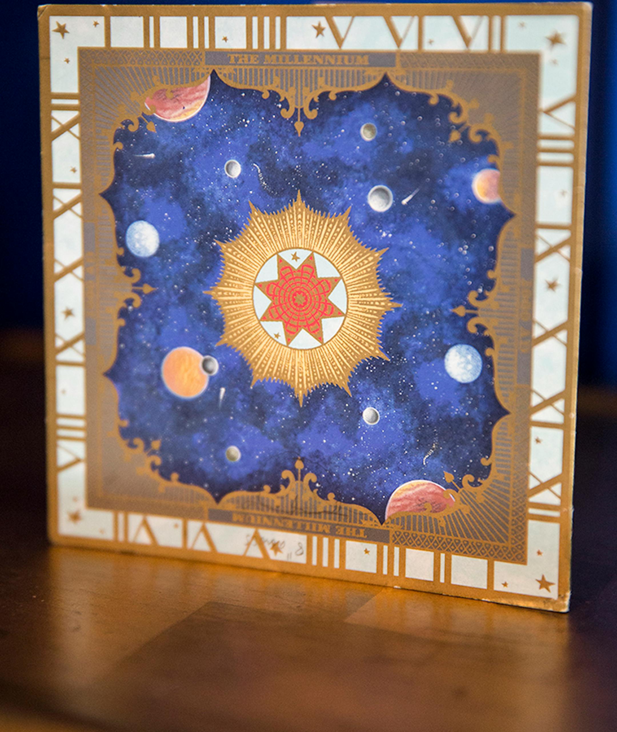 This greeting card was the inspiration for the painted ceiling medallion.