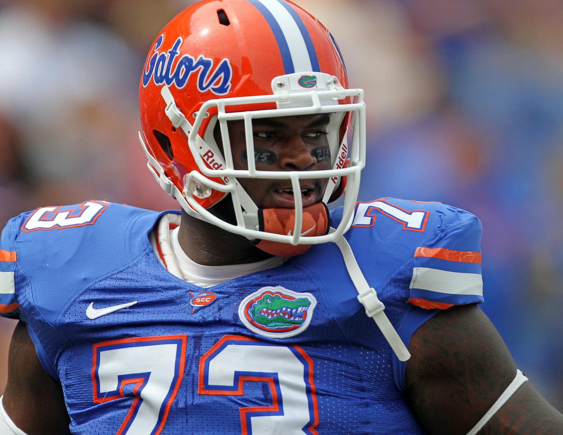 Florida defensive tackle Sharrif Floyd warms up before the game against Tennessee at Ben Hill Griffin Stadium in Gainesville, Florida, Saturday, September 17, 2011. (Gary W. Green/Orlando Sentinel/MCT) ORG XMIT: 1111382