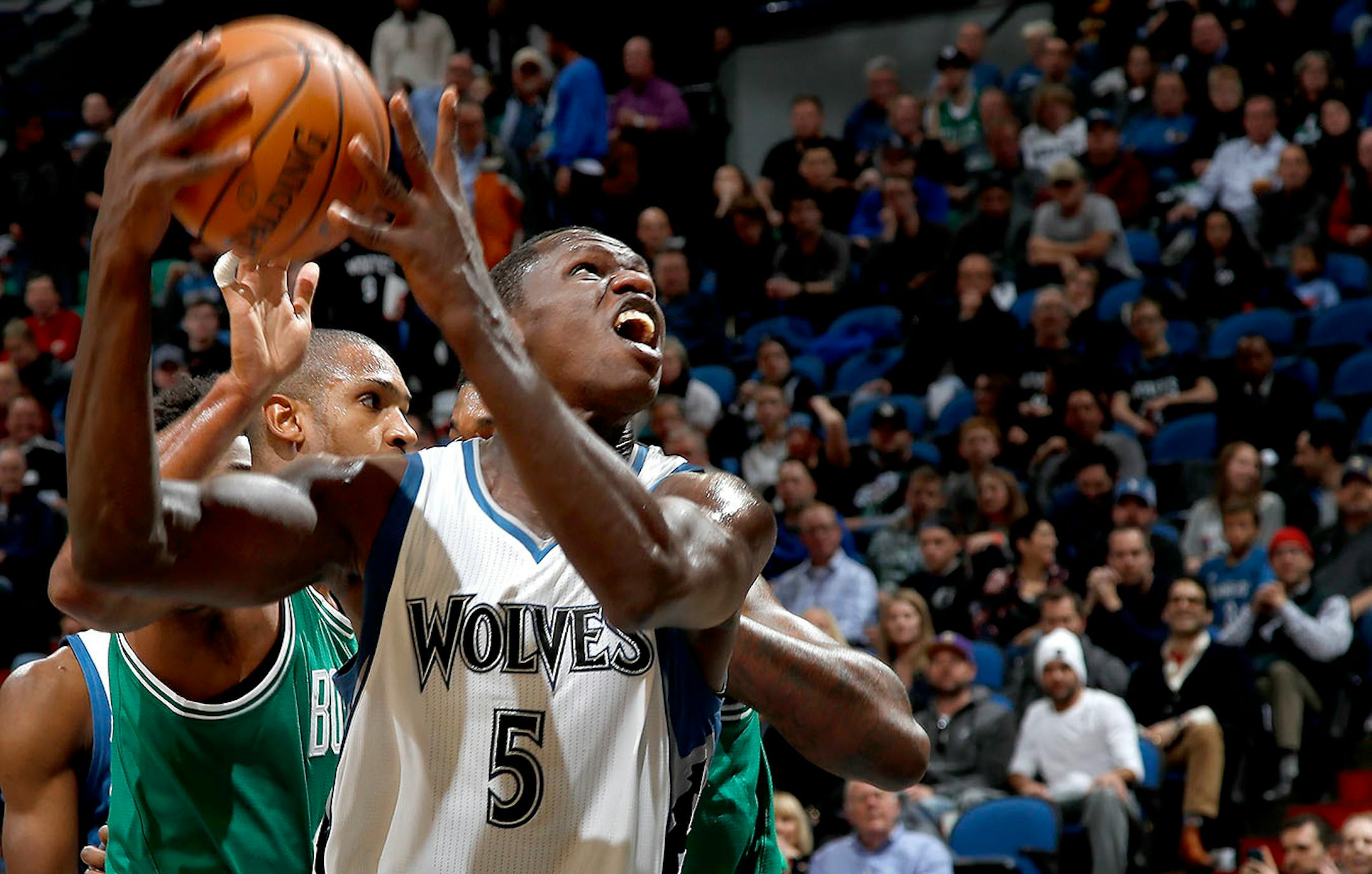 Gorgui Dieng (5)
