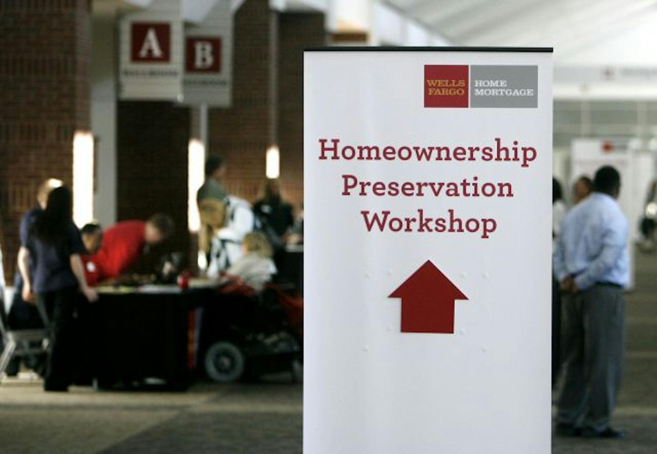 Nearly 400 Wells Fargo customers took part in the workshop, which continues Thursday with walk-ins as well as appointments.