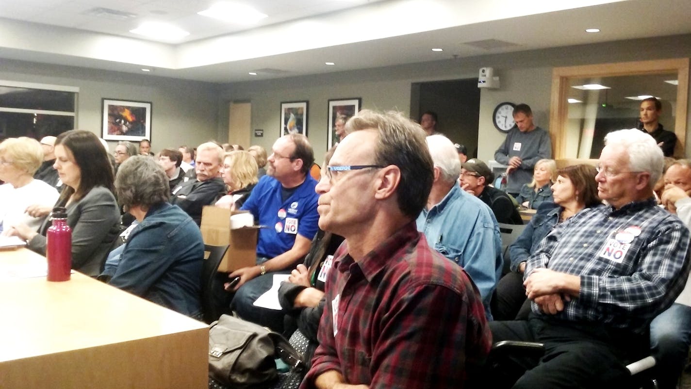 Dozens of Victoria residents attended the city&#xed;s public hearing last week on the Victoria Flats apartment building the project.The developer plans to break ground by the end of November.