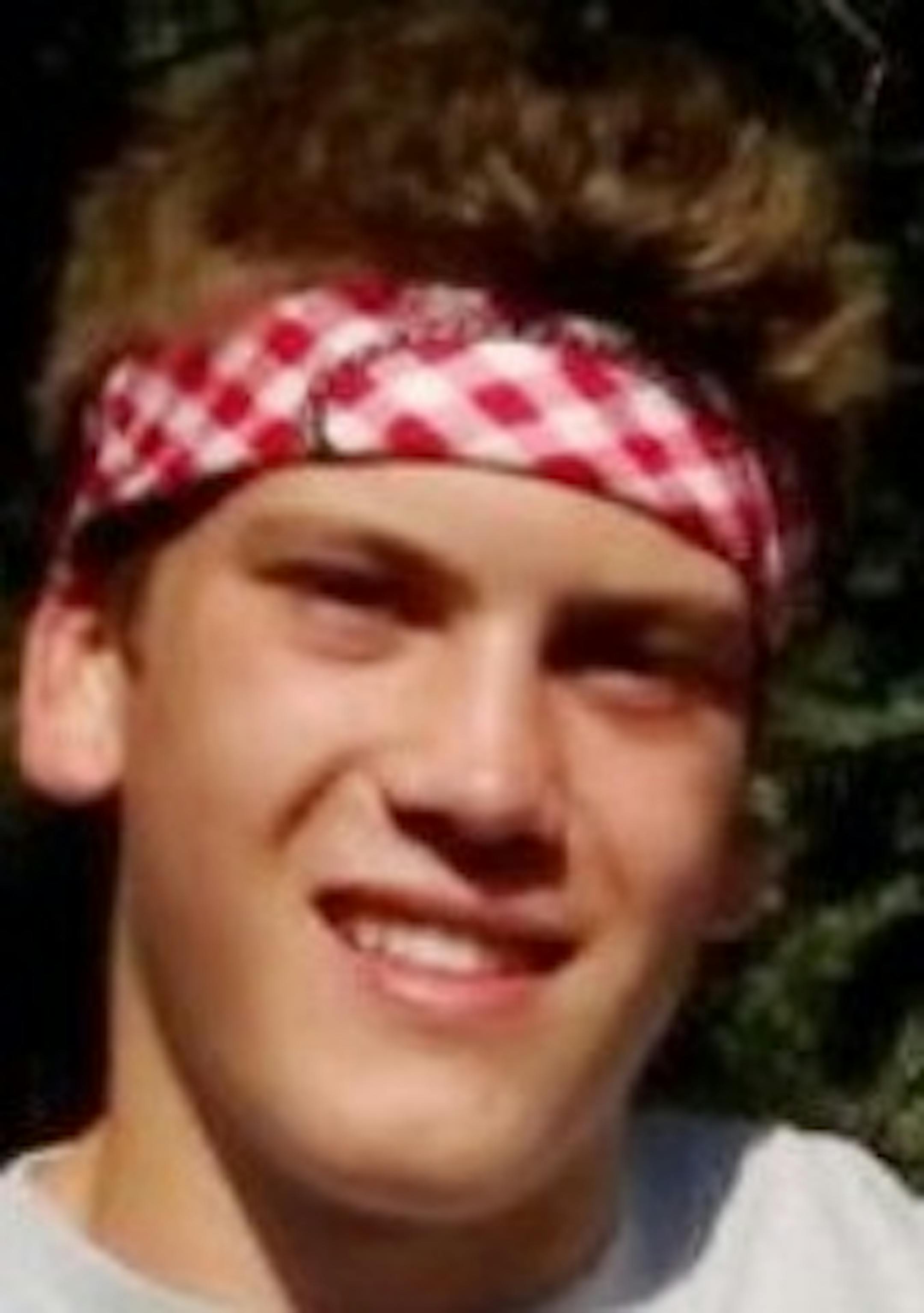 Zachary Ojile, Spring Lake Park football