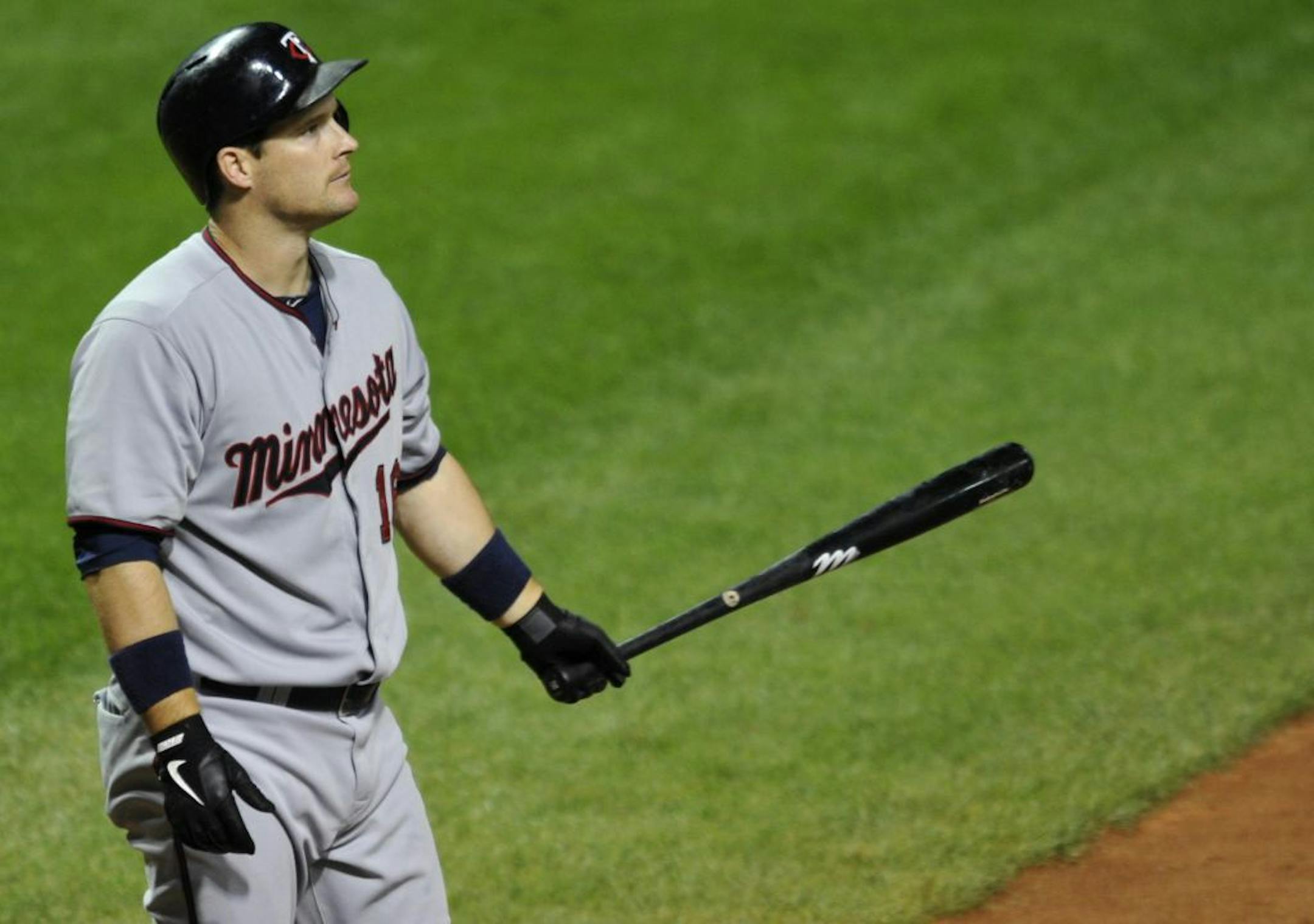 Twins left fielder Josh Willingham