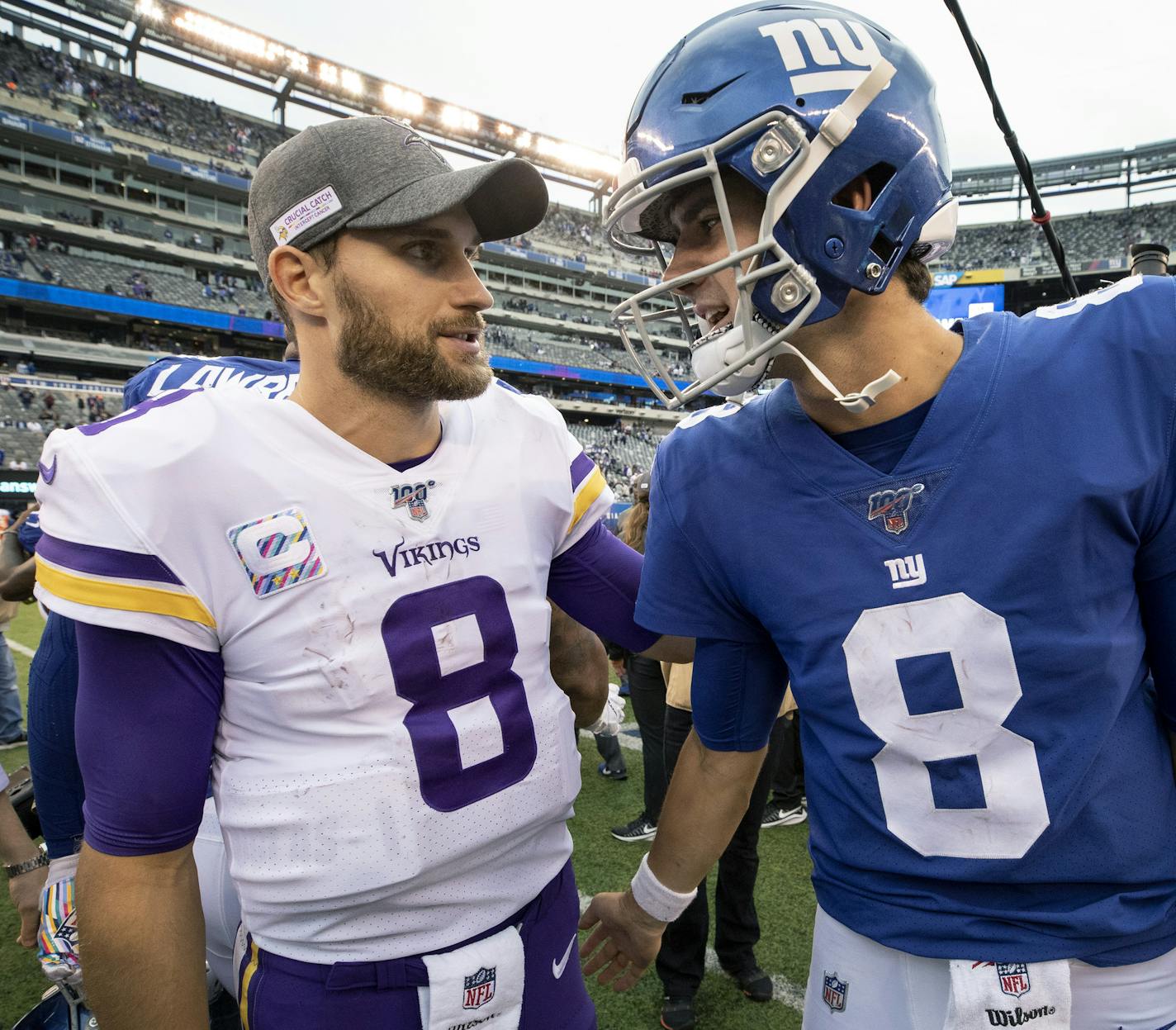 Minnesota Vikings quarterback Kirk Cousins (8) spoke with New York Giants quarterback Daniel Jones (8) at the end of the game. ] CARLOS GONZALEZ &#x2022; cgonzalez@startribune.com &#x2013; East Rutherford, NJ &#x2013; October 2, 2019, MetLife Stadium, NFL, Minnesota Vikings vs. New York Giants