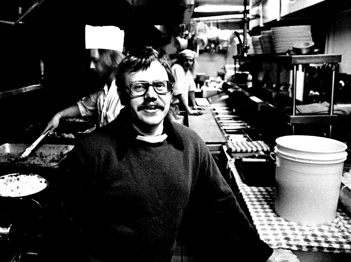 Aug. 17, 1977: Erich Christ in the kitchen of the Black Forest Inn.