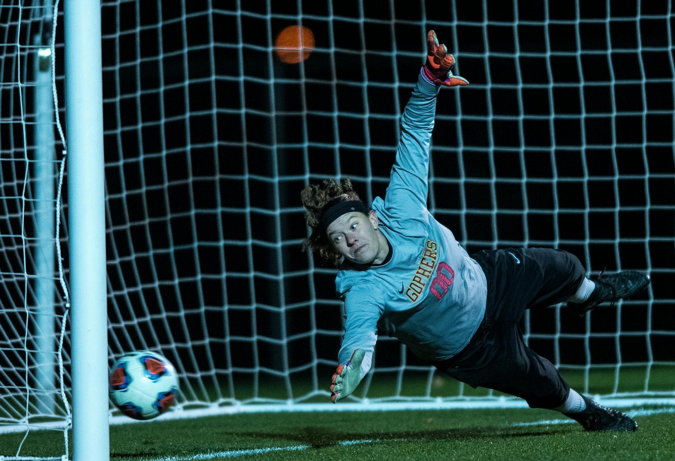 Minnesota goalkeeper Tarah Hobbs (00) missed a PK in overtime, giving NC State a 3-2 lead. NC State won 4-2 in PKs.