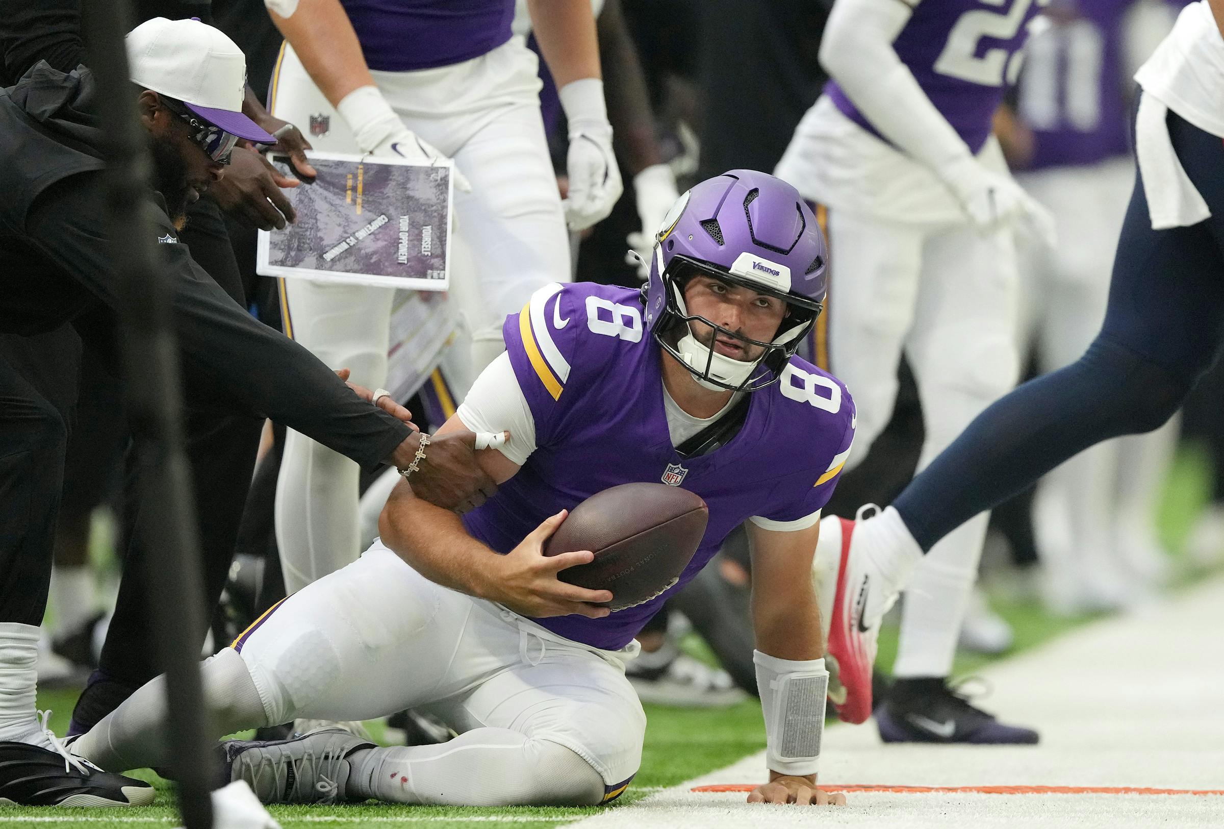 Sam Howell doesn't look ready to be the Minnesota Vikings backup QB