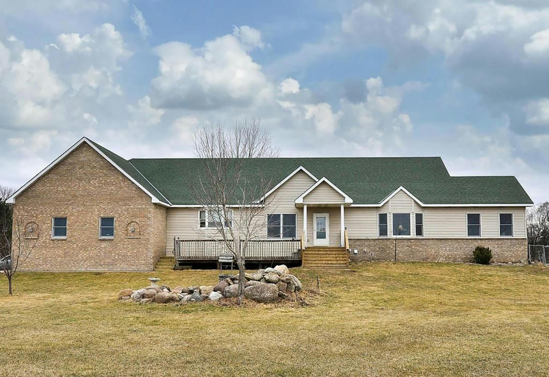 Elk RIver
Built in 2002, this four-bedroom, three-bath house has 3,454 finished square feet and features a fireplace, cherry and hickory hardwood floors, eat-in kitchen, sunroom, full finished lower level, fenced yard, three-car attached garage and multi-car detached garage on a 2.5-acre lot. Listed by Jolene Holcombe, Keller Williams Classic Realty, 612-636-0834.