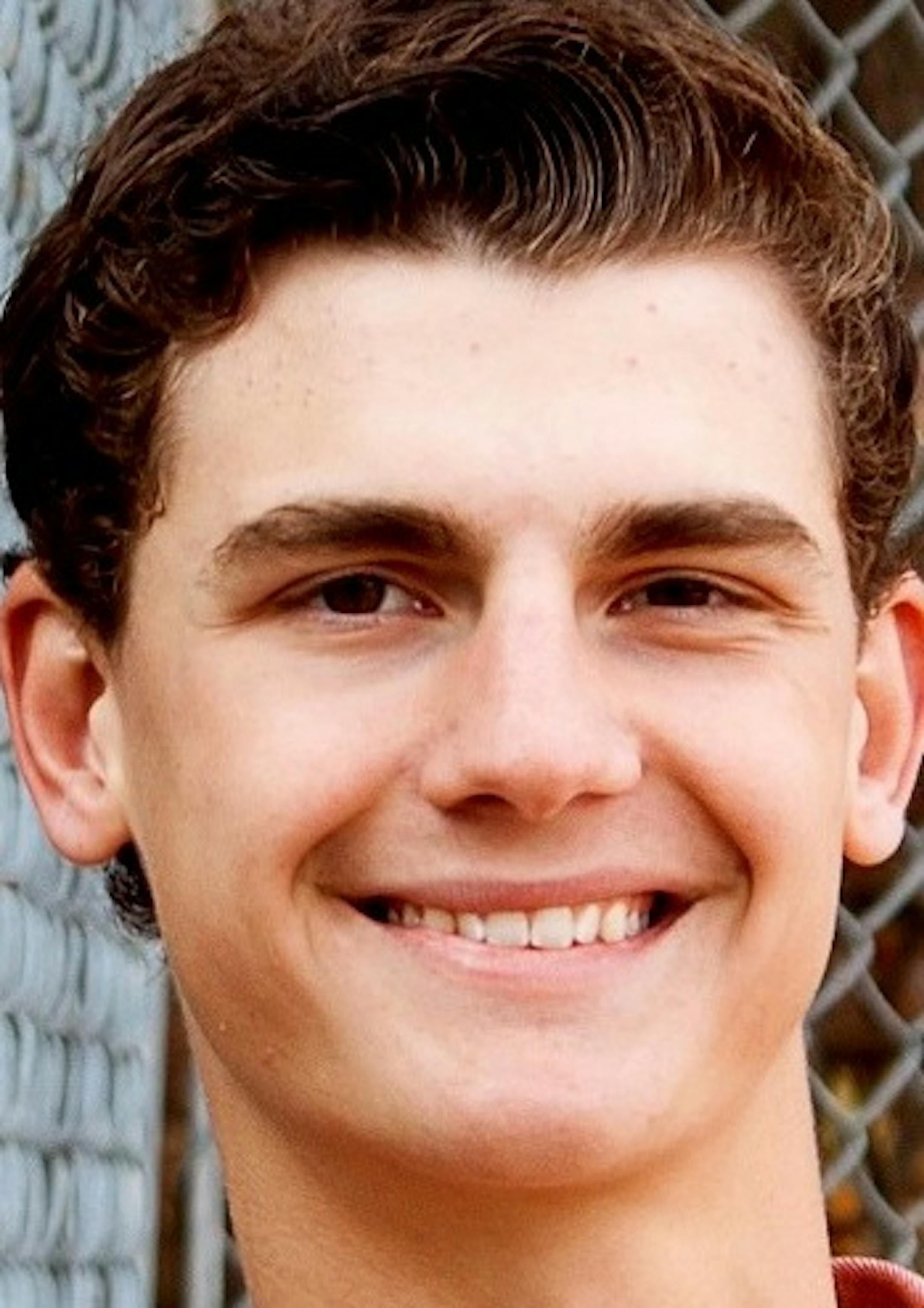 Sean Hjelle of Mahtomedi