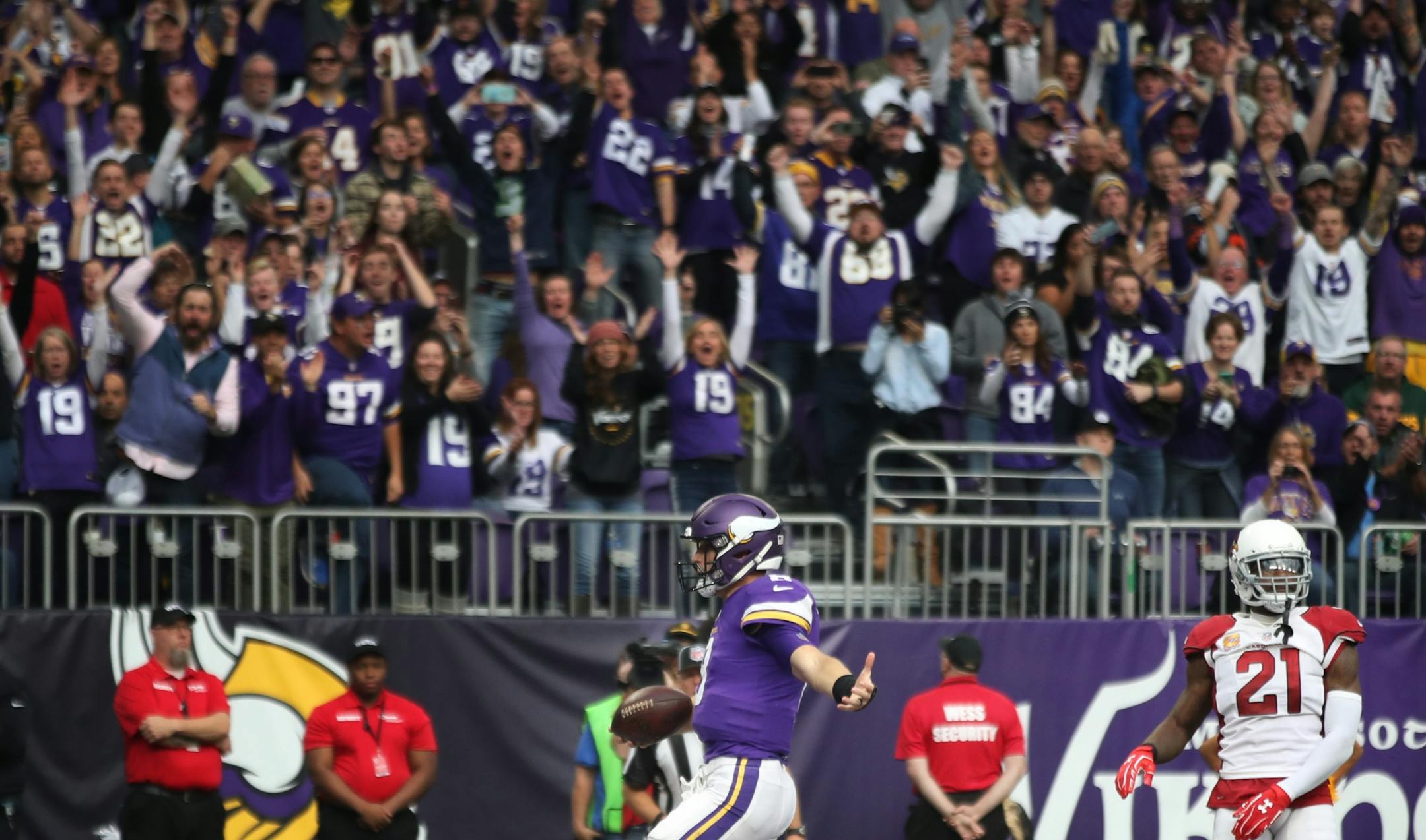 Minnesota Vikings quarterback Kirk Cousins (8) scored on a seven yard run in the third quarter at U.S. Bank Stadium Sunday October 14, 2018 in Minneapolis, MN.