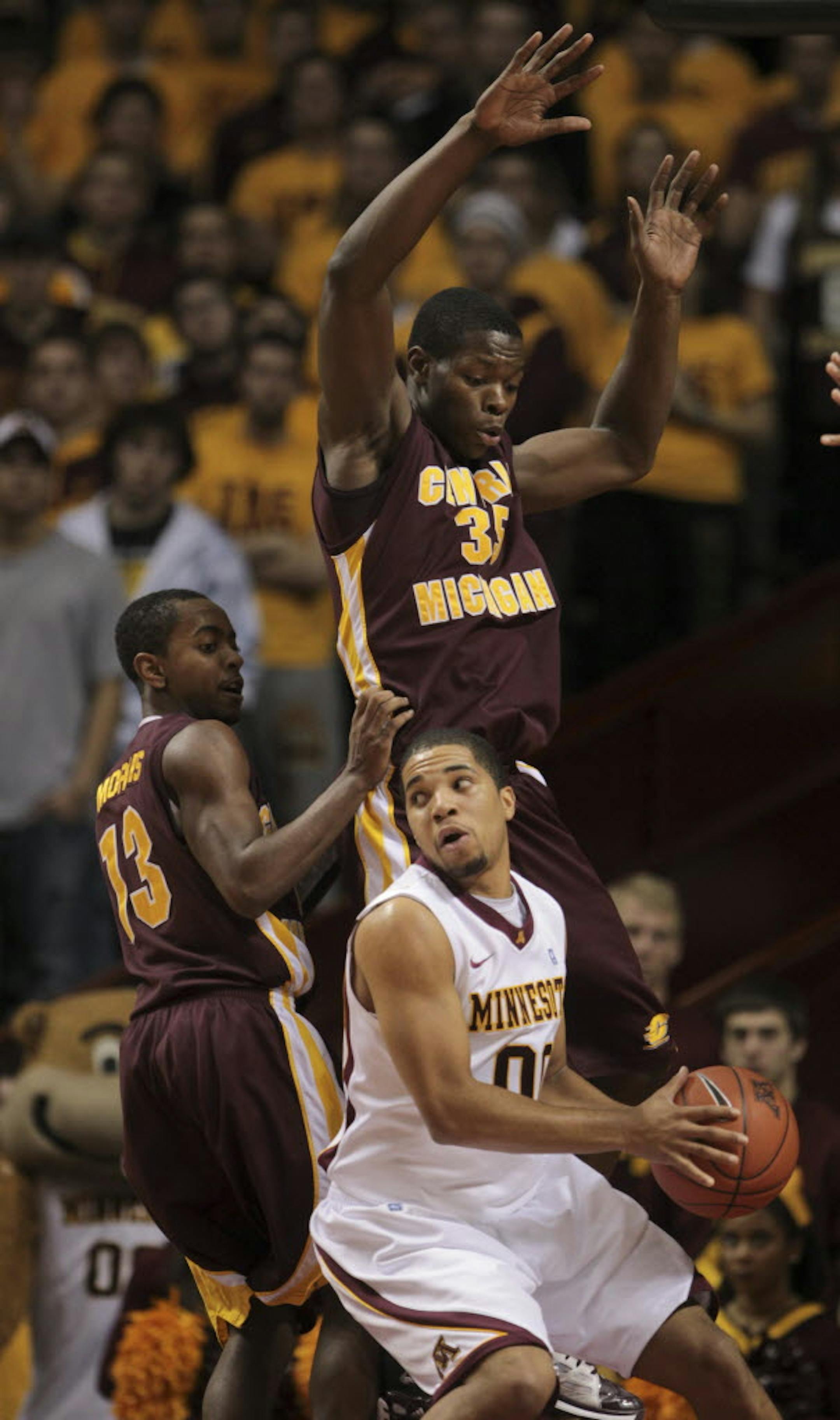 With Welch hobbled somewhat, the pressure will be up on Andre Hollins