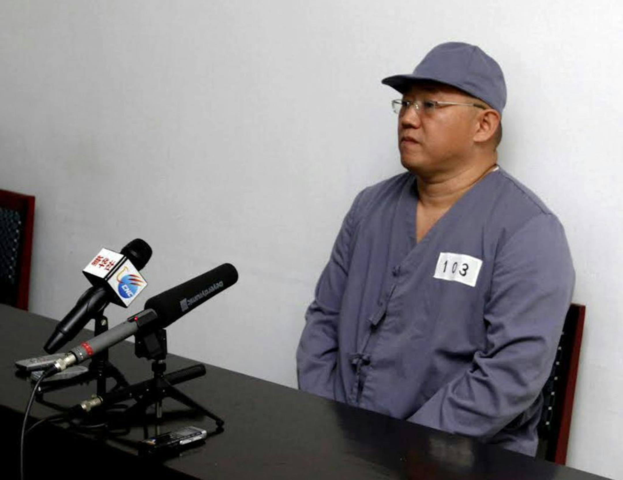 American missionary Kenneth Bae speaks to reporters at Pyongyang Friendship Hospital in Pyongyang Monday, Jan. 20, 2014.