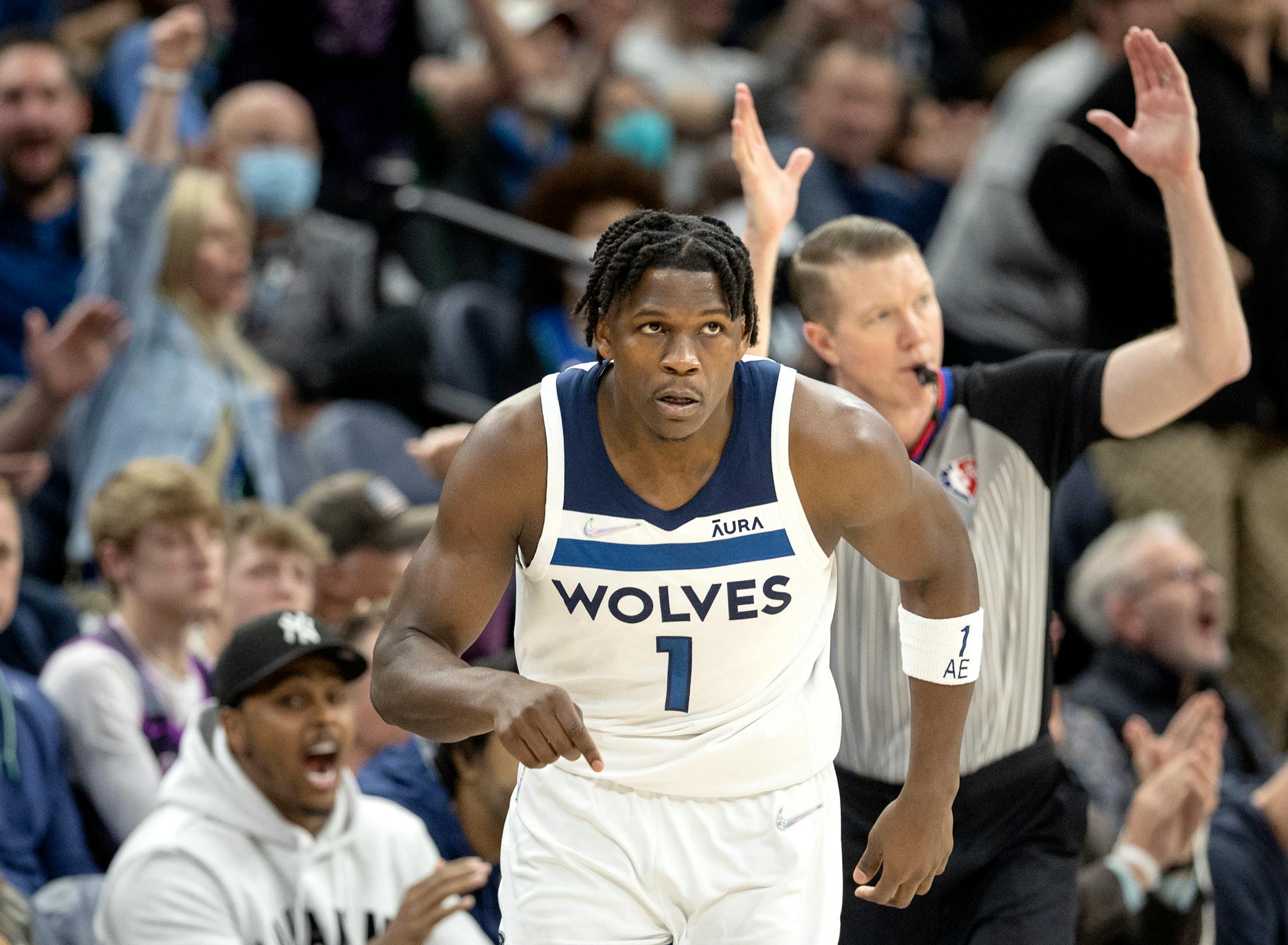 Anthony Edwards (1) of the Minnesota Timberwolves makes a three pointer in the second quarter.