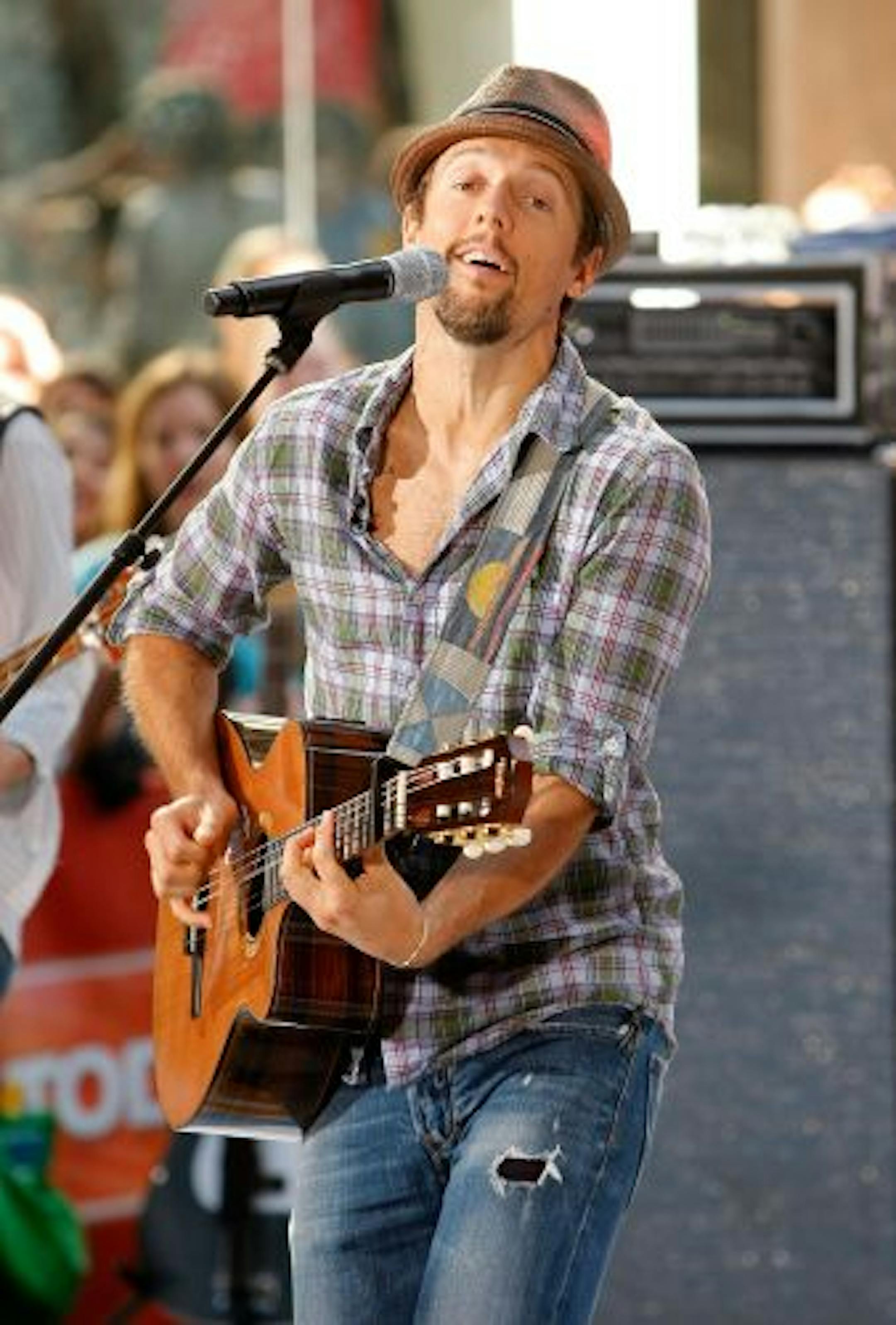 Singer Jason Mraz