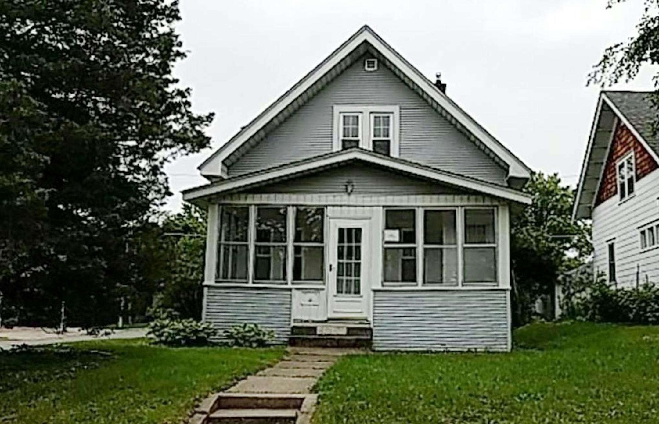 St. Paul
Built in 1919, this three-bedroom, one-bath house located in the Como neighborhood has 856 square feet and features three bedrooms on one level, formal dining room, hardwood floors, full basement, deck, porch, fenced yard and two-car detached garage. Listed by Team Select (John, Karen & Jake Ellering), Select Associates Realty, 612-559-0831.