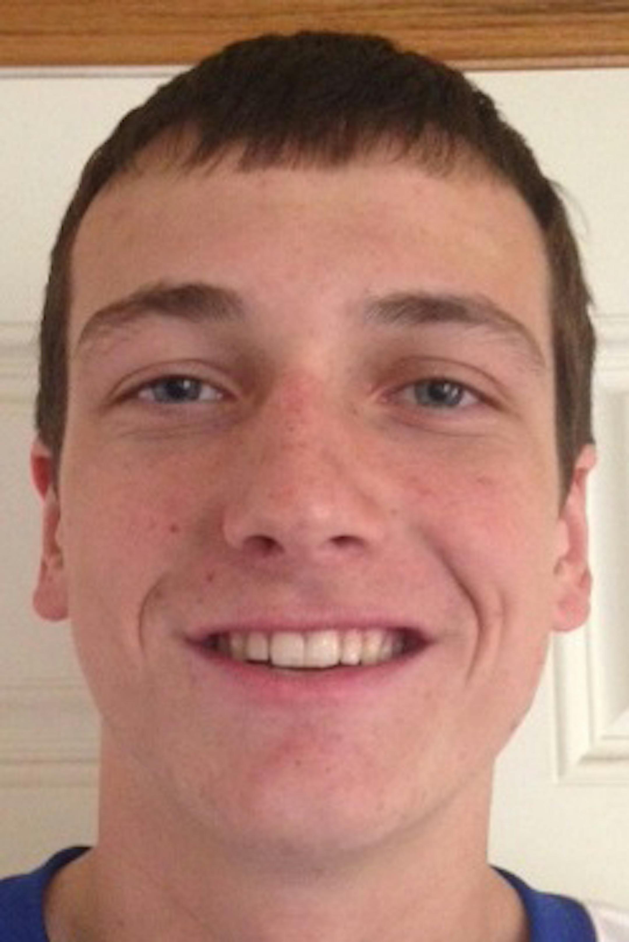 Austin Poe, Big Lake football, sr., 2013