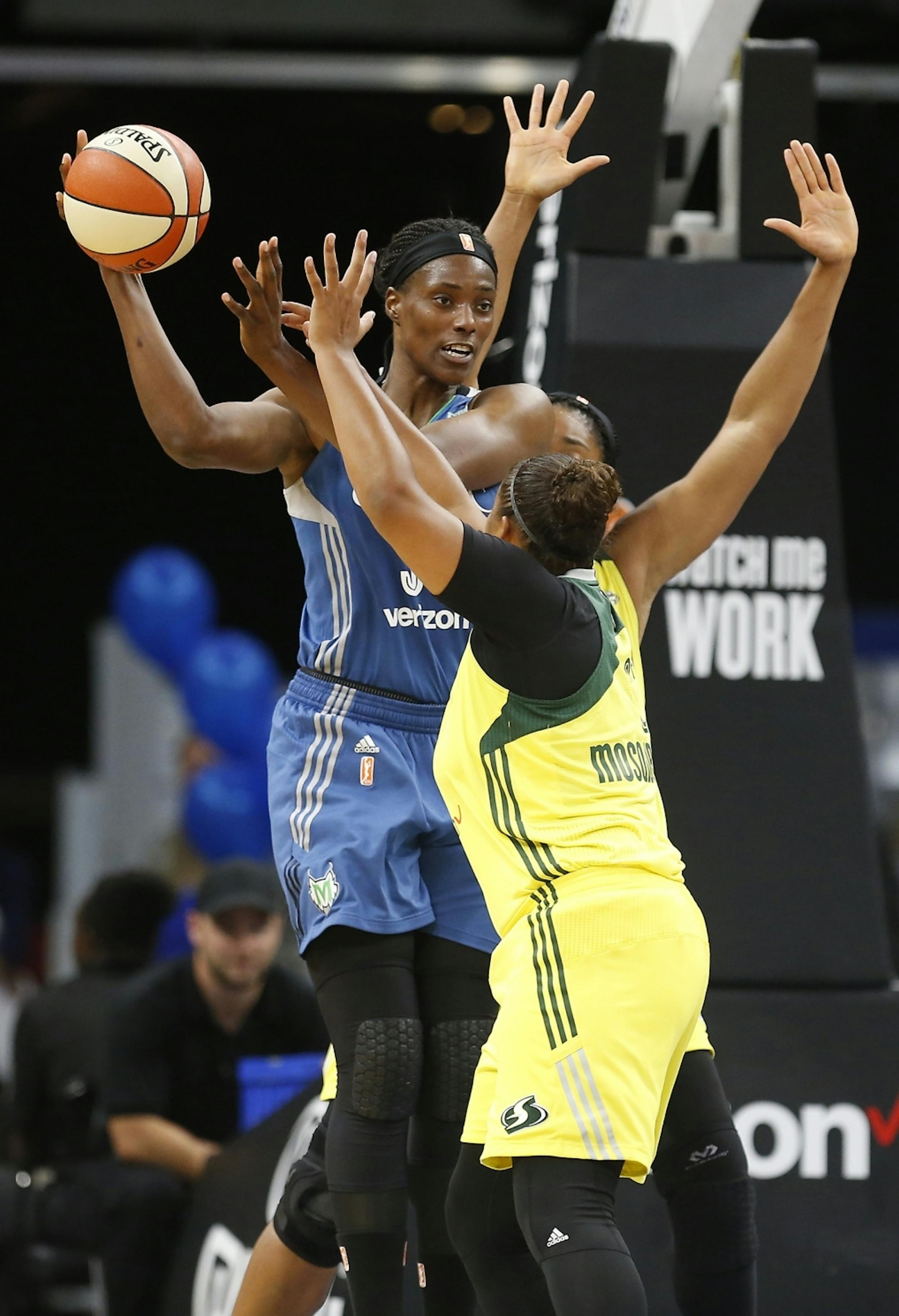 Minnesota Lynx center Sylvia Fowles (34) passes the ball during the first half.