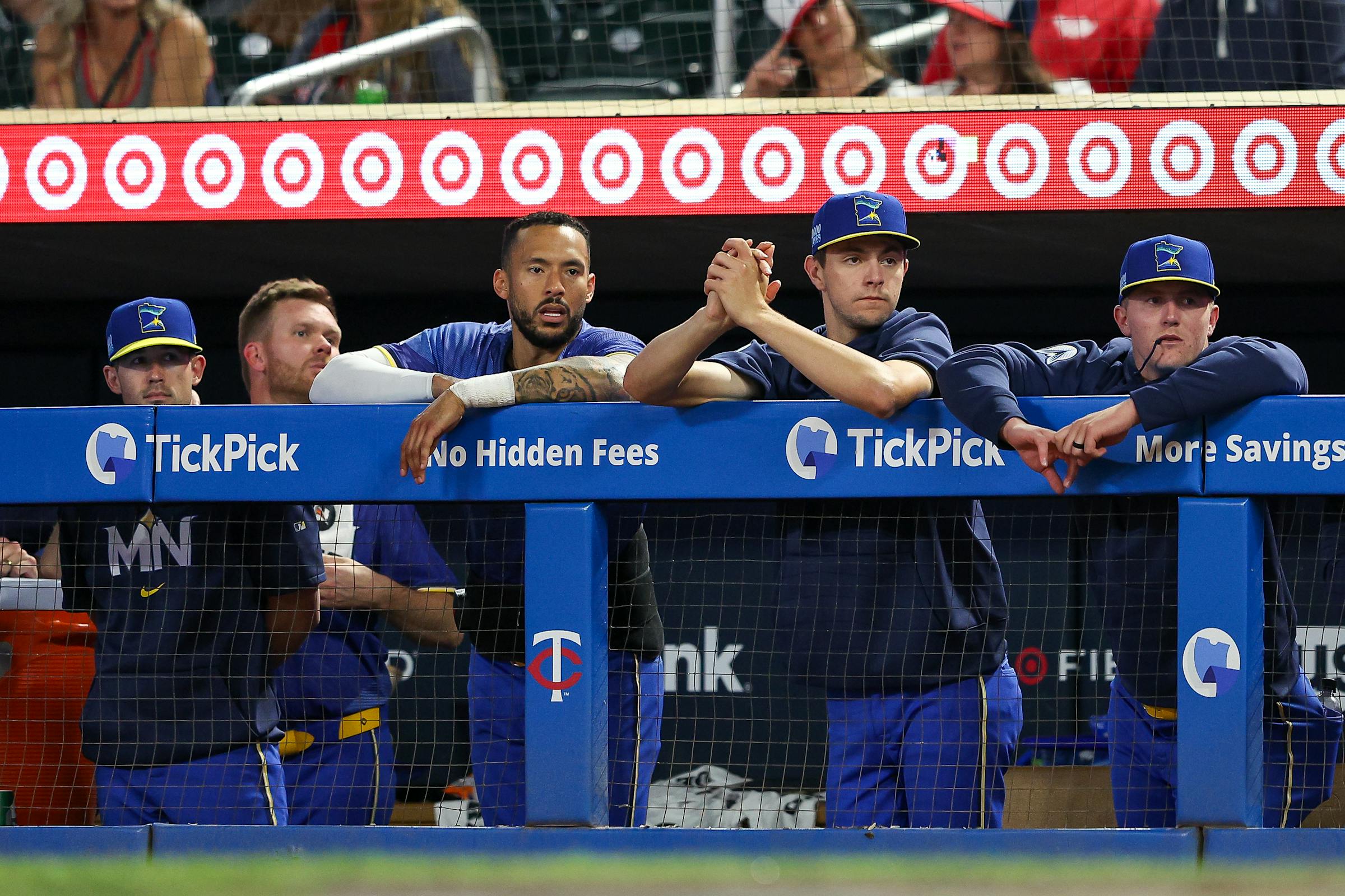 Gêmeos eliminados da disputa dos playoffs com derrota por 7-2 para Orioles