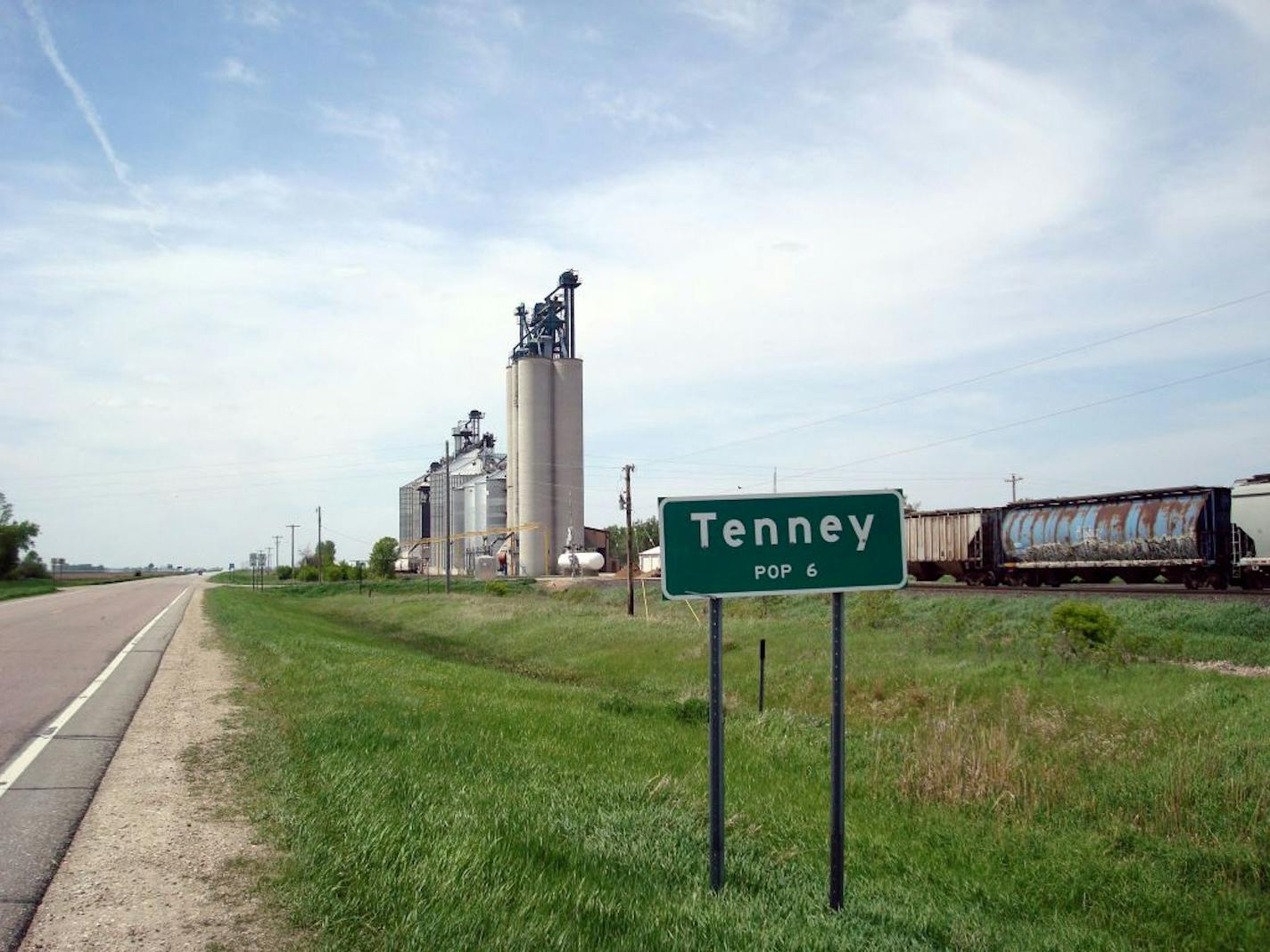 Tenney's sign overstates its population.