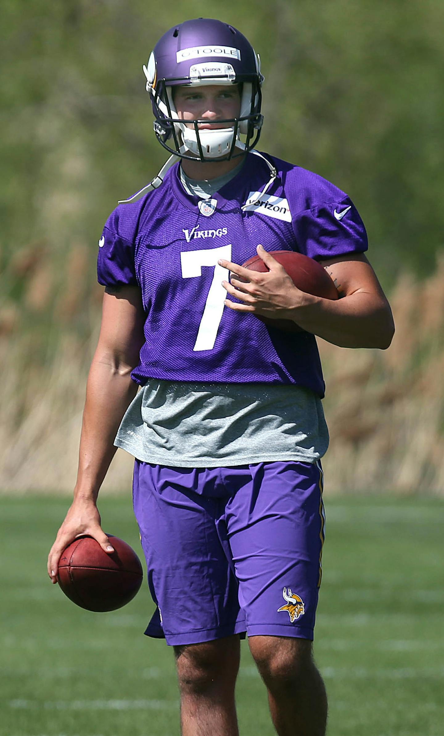 Punter Nick O&#xed;Toole worked out with the team.] JIM GEHRZ &#xef; james.gehrz@startribune.com / Minneapolis, MN / May 6, 2016 /11:30 AM &#xf1; BACKGROUND INFORMATION Coverage of Vikings rookie mini-camp. Mark Craig and Matt Vensel are covering. Our big Sunday Vikings story will be on cornerback Mackensie Alexander. Matt Vensel will write the story. We don&#xed;t have special access to Alexander, so we&#xed;ll have to get some shots of him working out, or in casual conversation with coaches. M