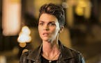 Batwoman --"The Rabbit Hole" -- Image Number: BWN102d_0103.jpg -- Pictured: Ruby Rose as Kate Kane -- Photo: Jeffery Garland/The CW -- &#xa9; 2019 The