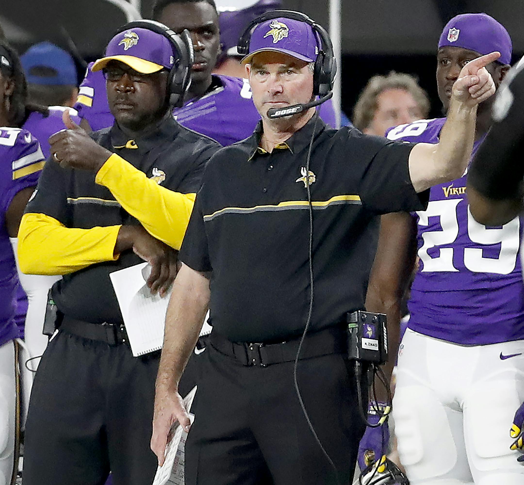 Minnesota Vikings head coach Mike Zimmer. ] CARLOS GONZALEZ cgonzalez@startribune.com - October 3, 2016, Minneapolis, MN, US Bank Stadium, NFL, Minnesota Vikings vs. New York Giants