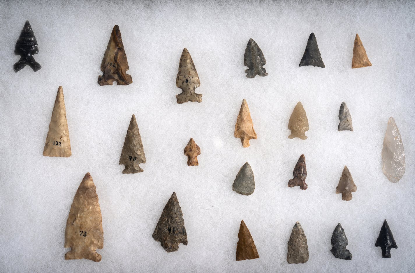 Dakoka and Ojibwe arrowheads and fishing point artifacts found in Minnesota. ] LEILA NAVIDI &#x2022; leila.navidi@startribune.com BACKGROUND INFORMATION: Hocokata Ti, a new cultural center and gathering space for the Shakopee Mdewakanton Sioux Community, which includes a 3,805 square foot museum exhibit called "Mdewankanton: Dwellers of the Spirit Lake" photographed in Shakopee on Monday, September 16, 2019