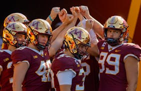 Minnesota players gathered before their game against Louisiana last weekend.